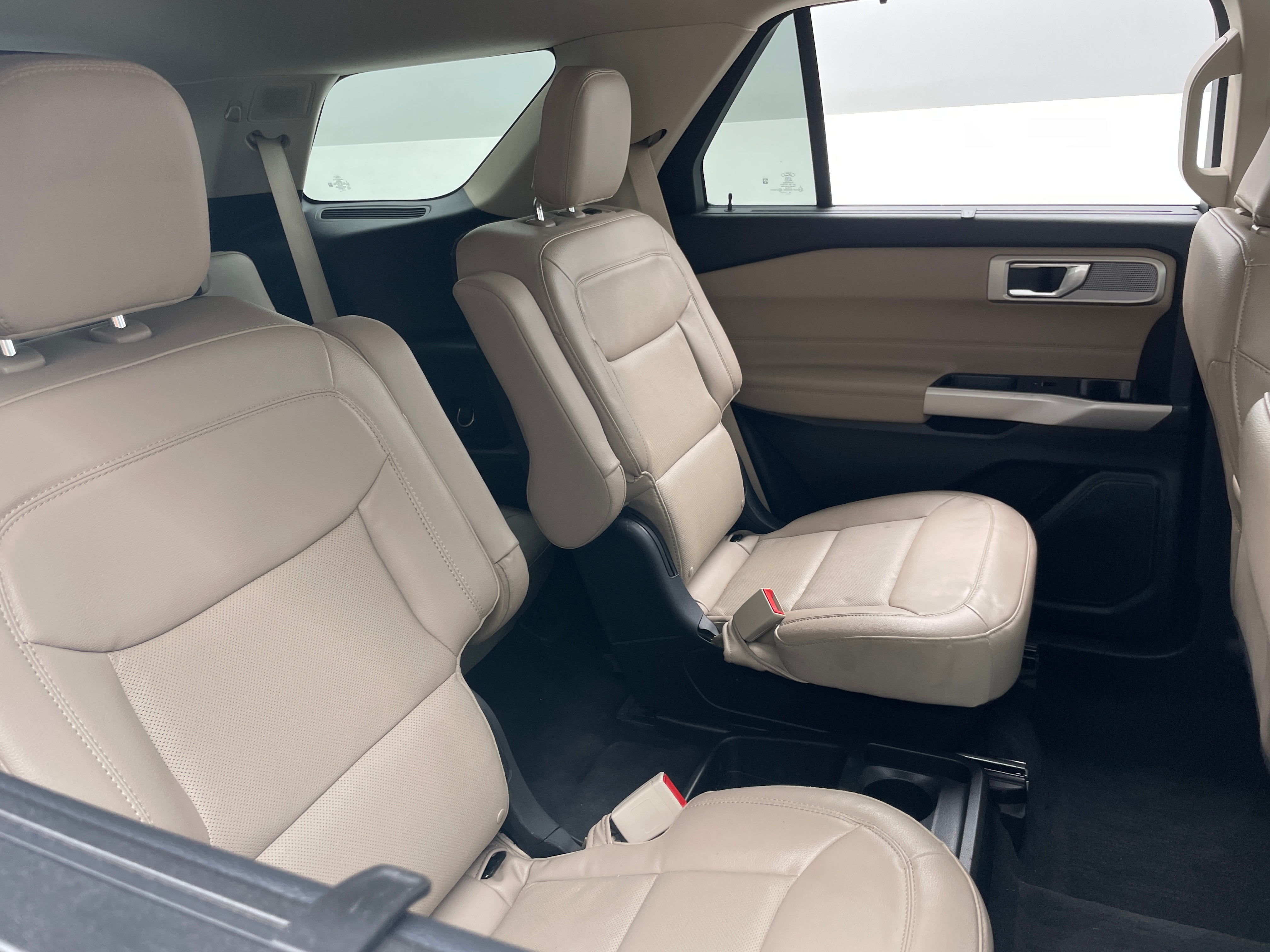 2021 Ford Explorer Limited 5