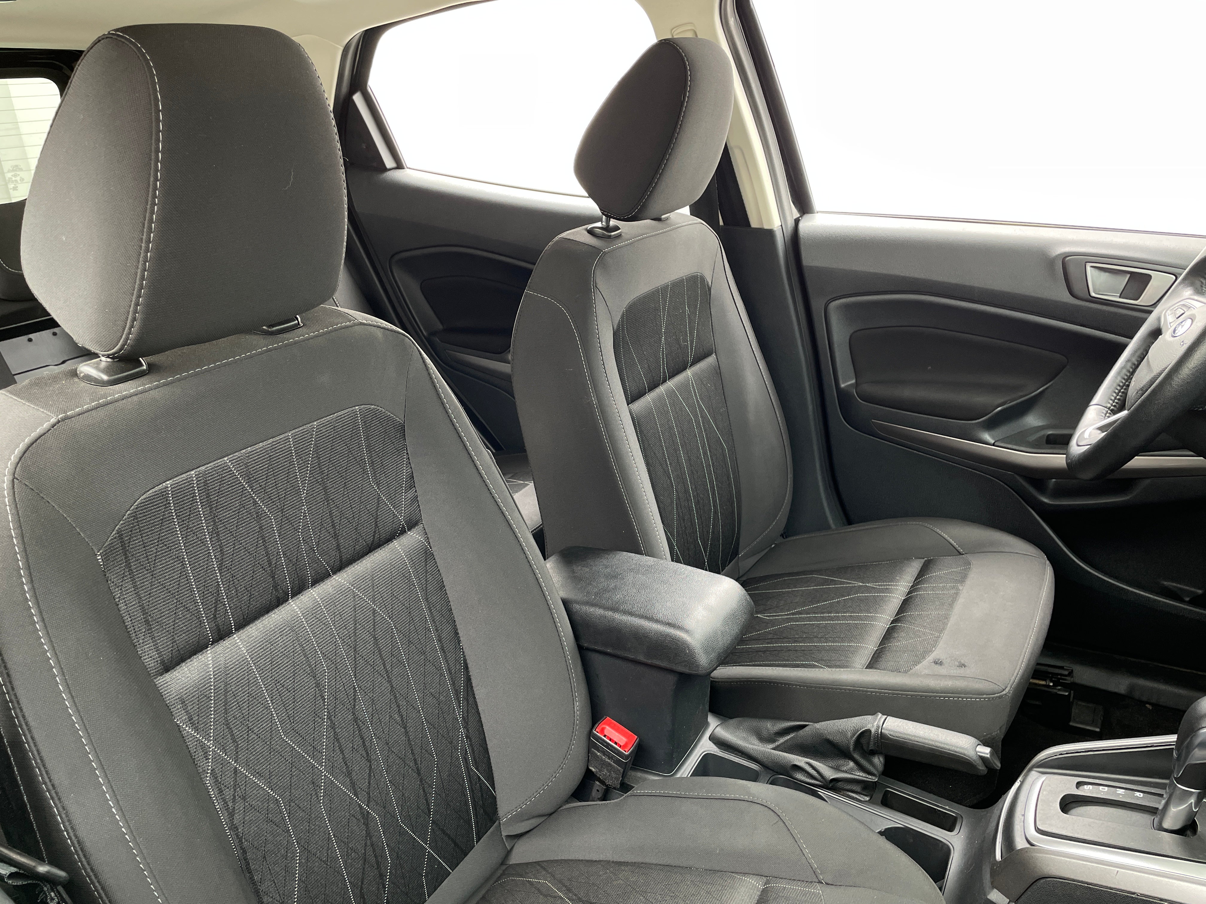 2020 Ford EcoSport SE 2