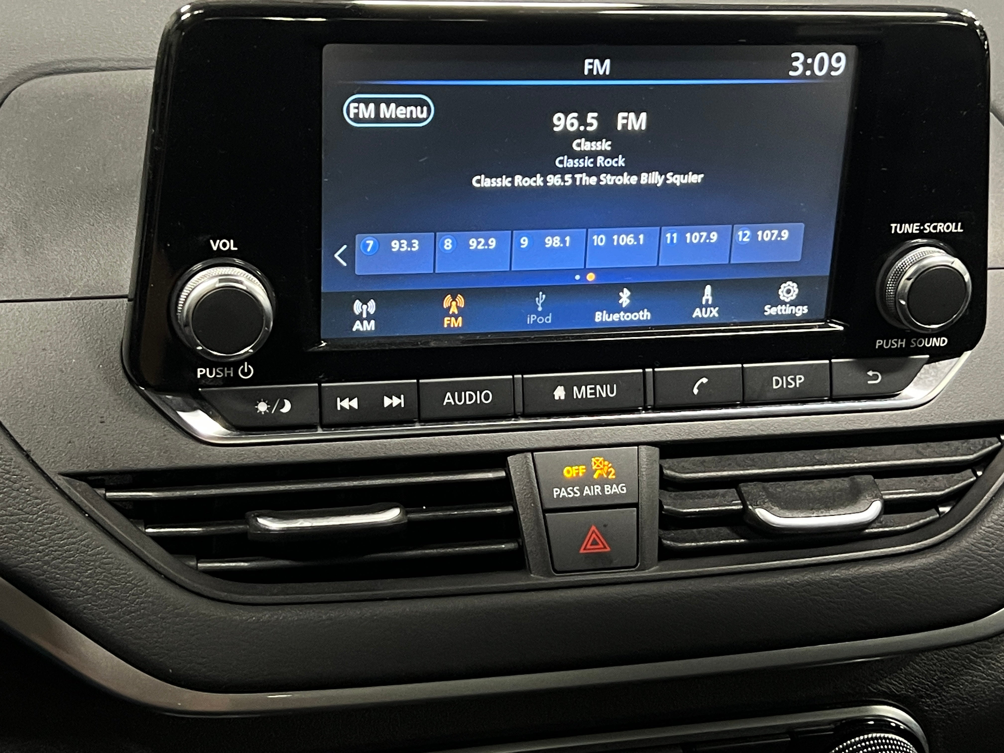 2023 Nissan Altima S 4