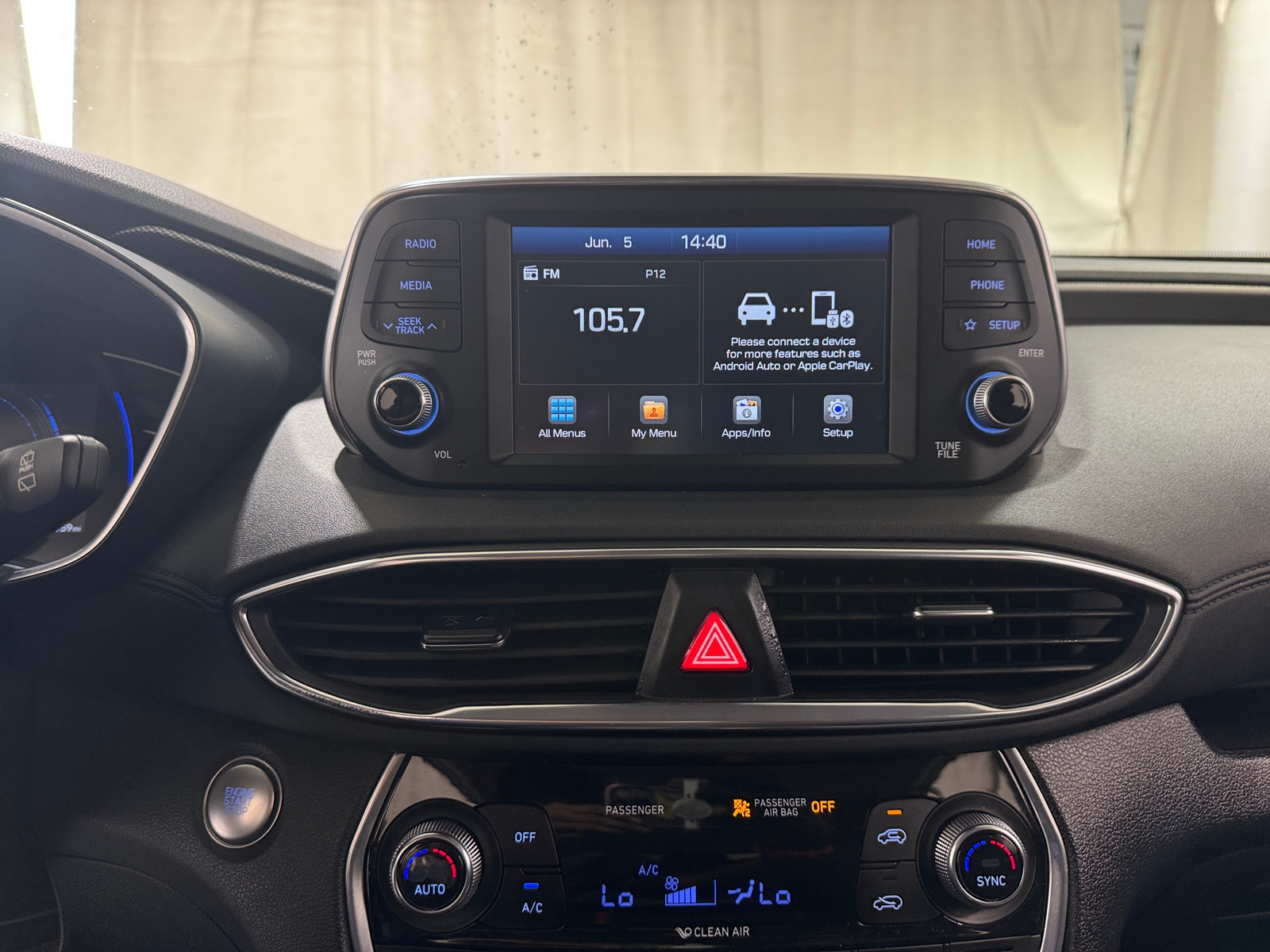 Thumbnail: 2020 Hyundai Santa Fe - 4