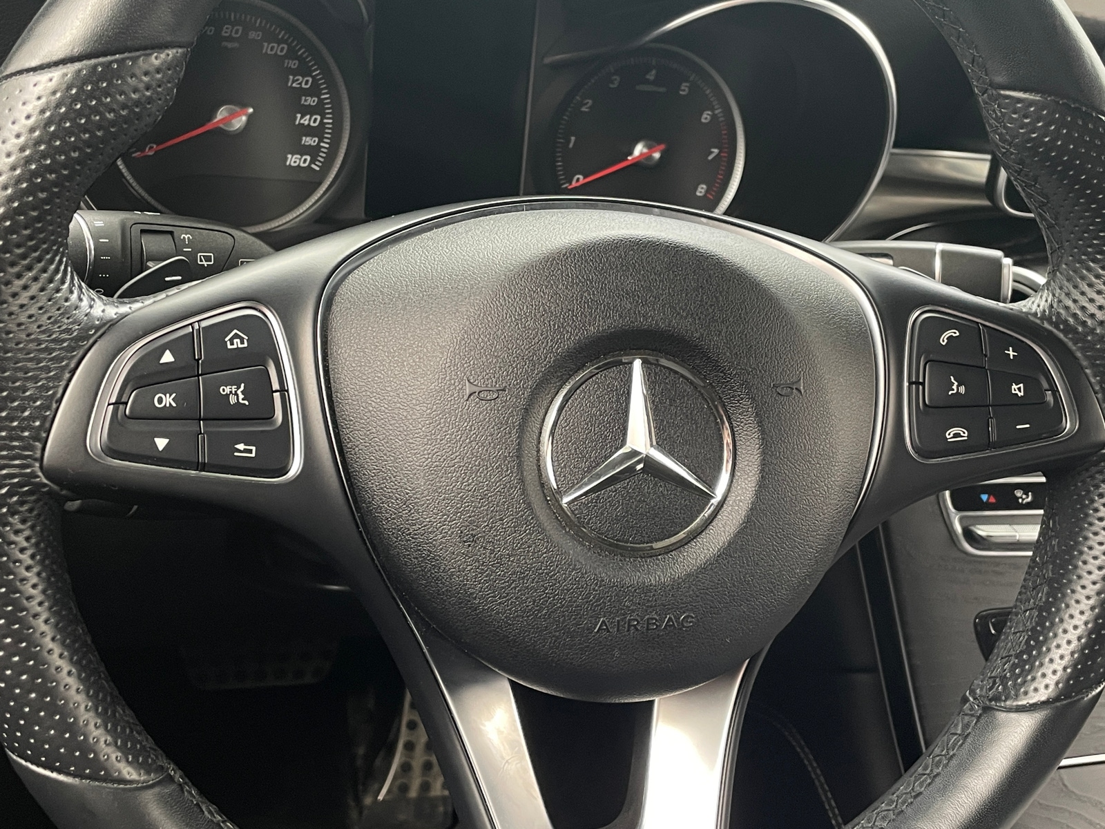 Thumbnail: 2019 Mercedes-Benz GLC - 4