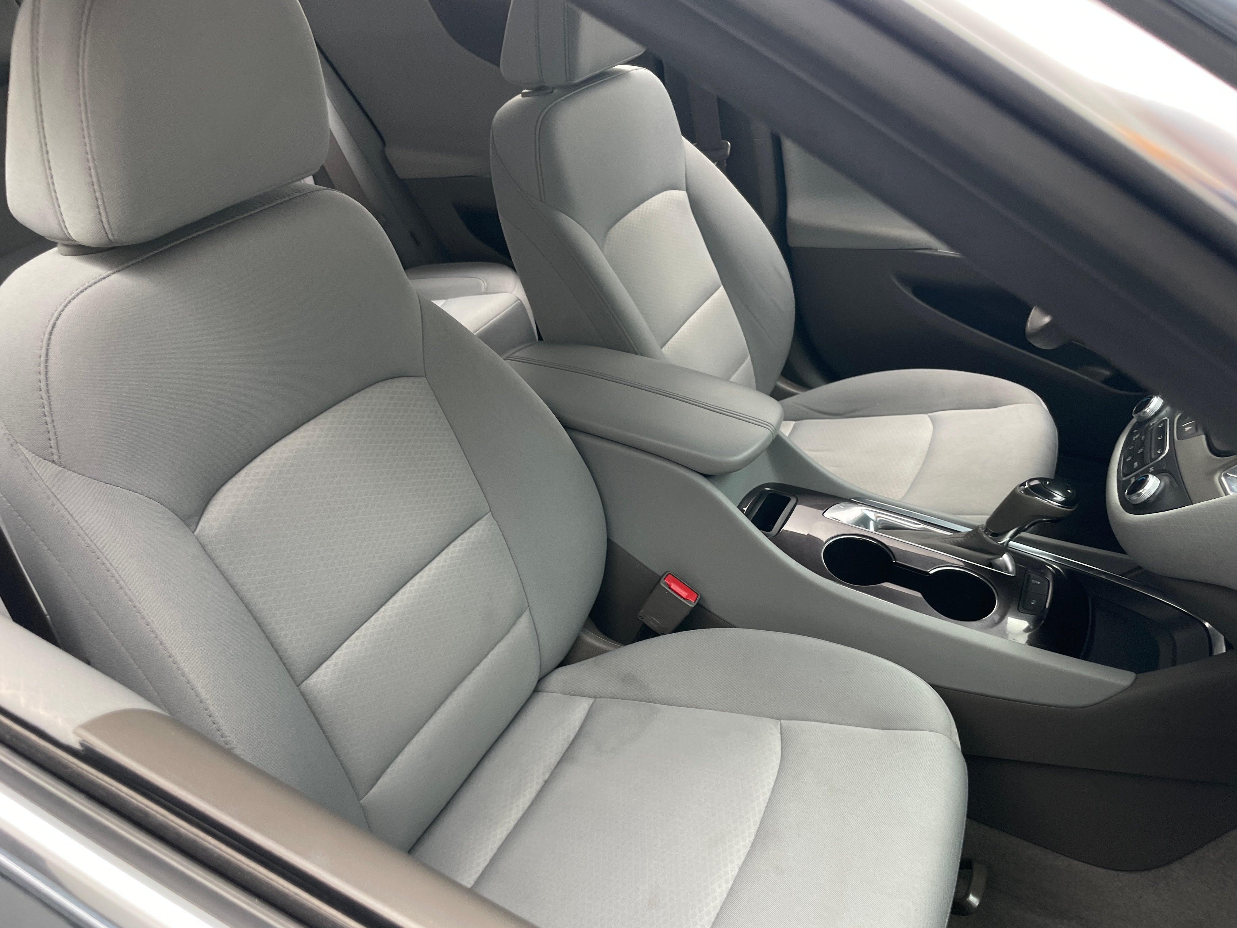 2020 Chevrolet Malibu LT 2