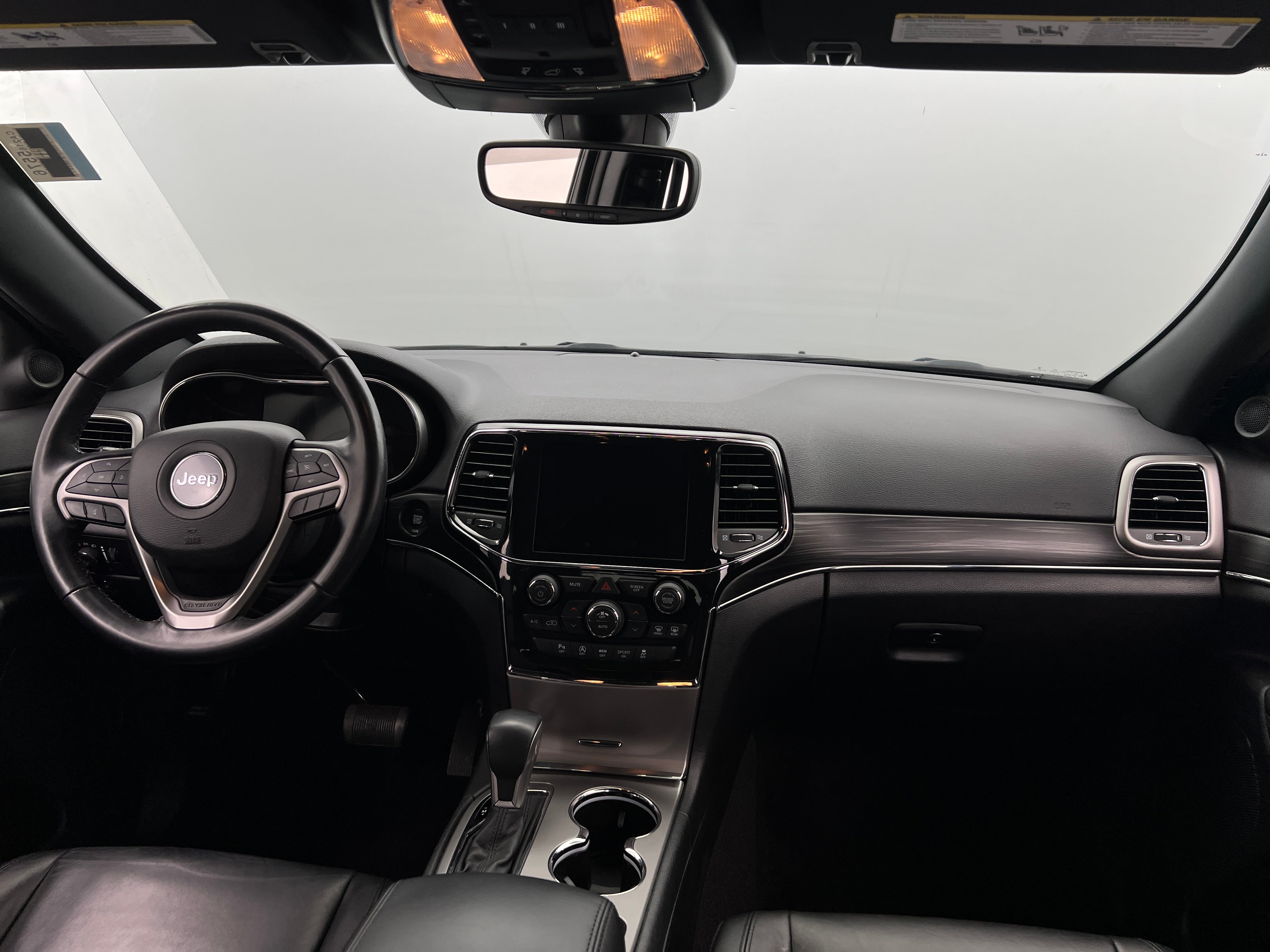2021 Jeep Grand Cherokee Limited Edition 2