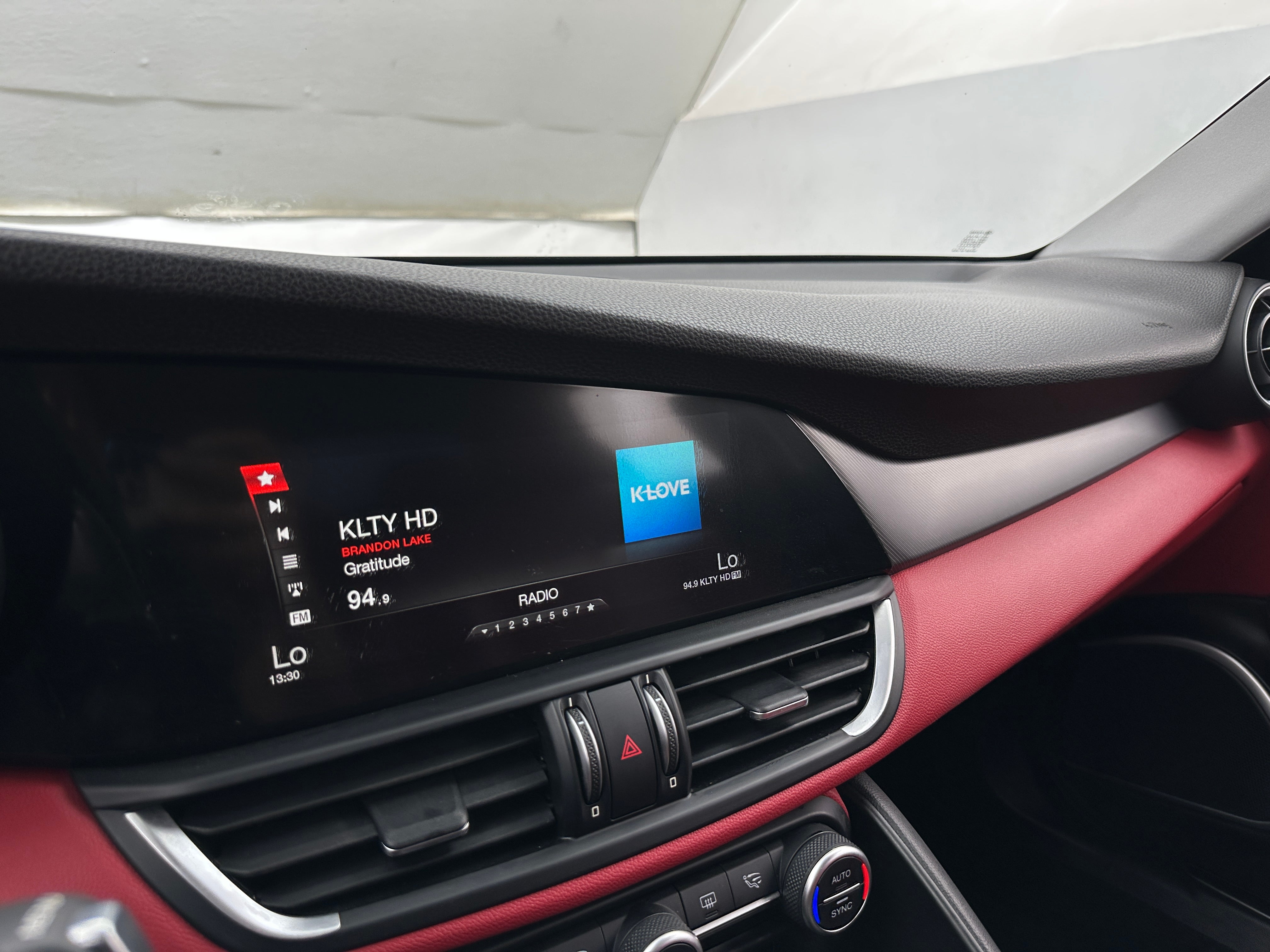 2017 Alfa Romeo Giulia Base 3