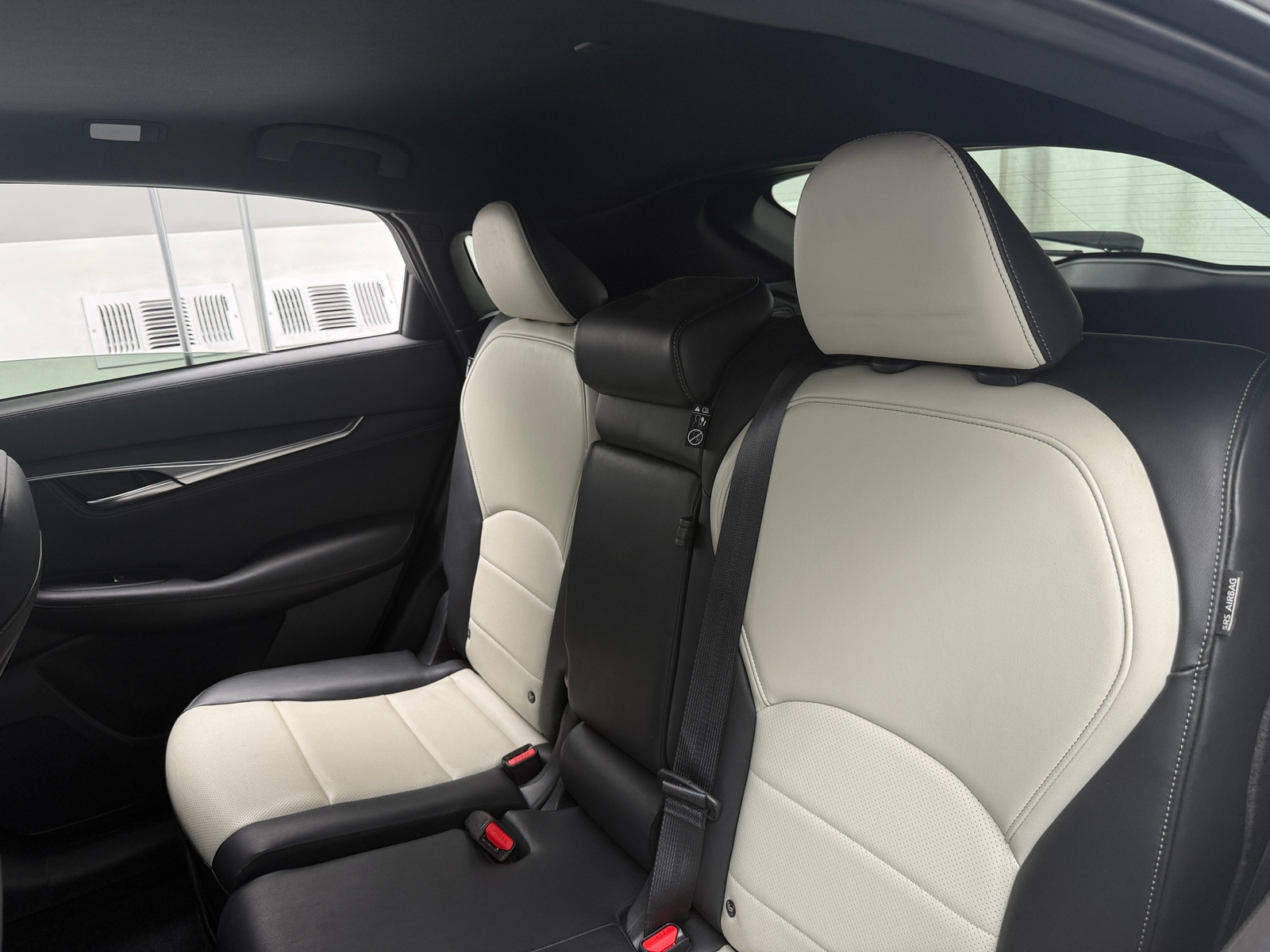 Thumbnail: 2024 INFINITI QX55 - 5