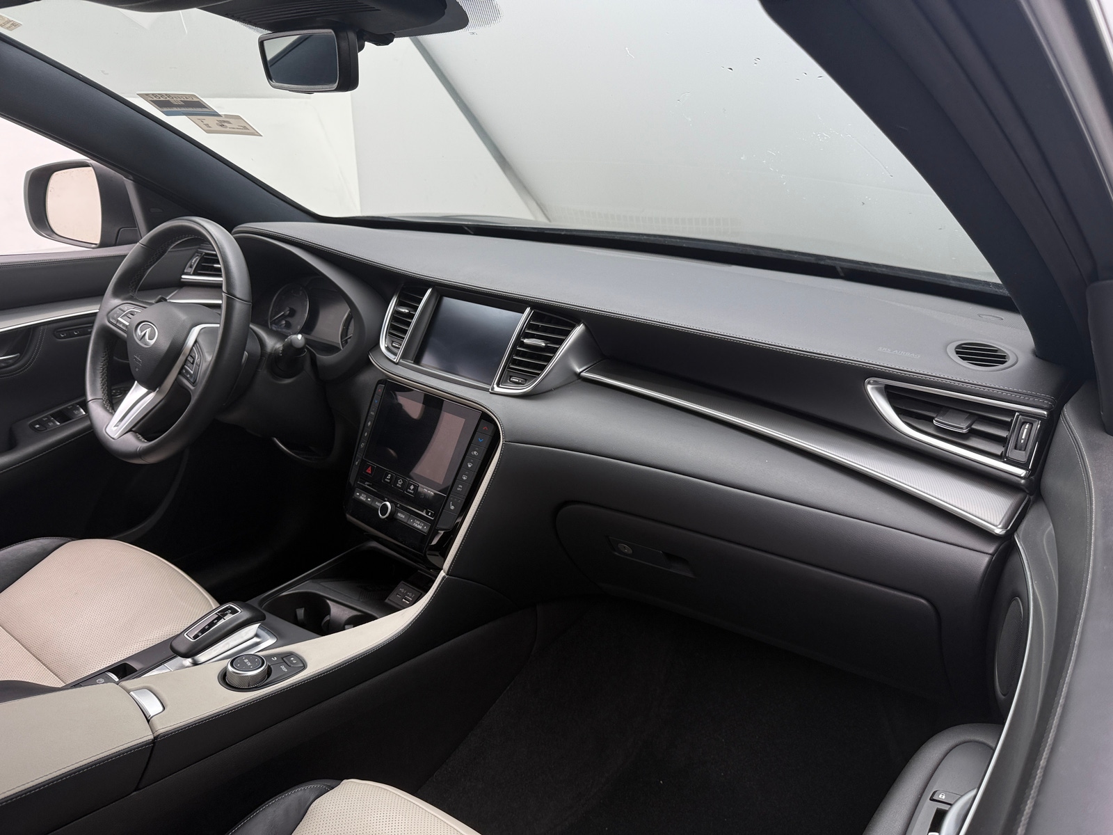 Thumbnail: 2024 INFINITI QX55 - 2