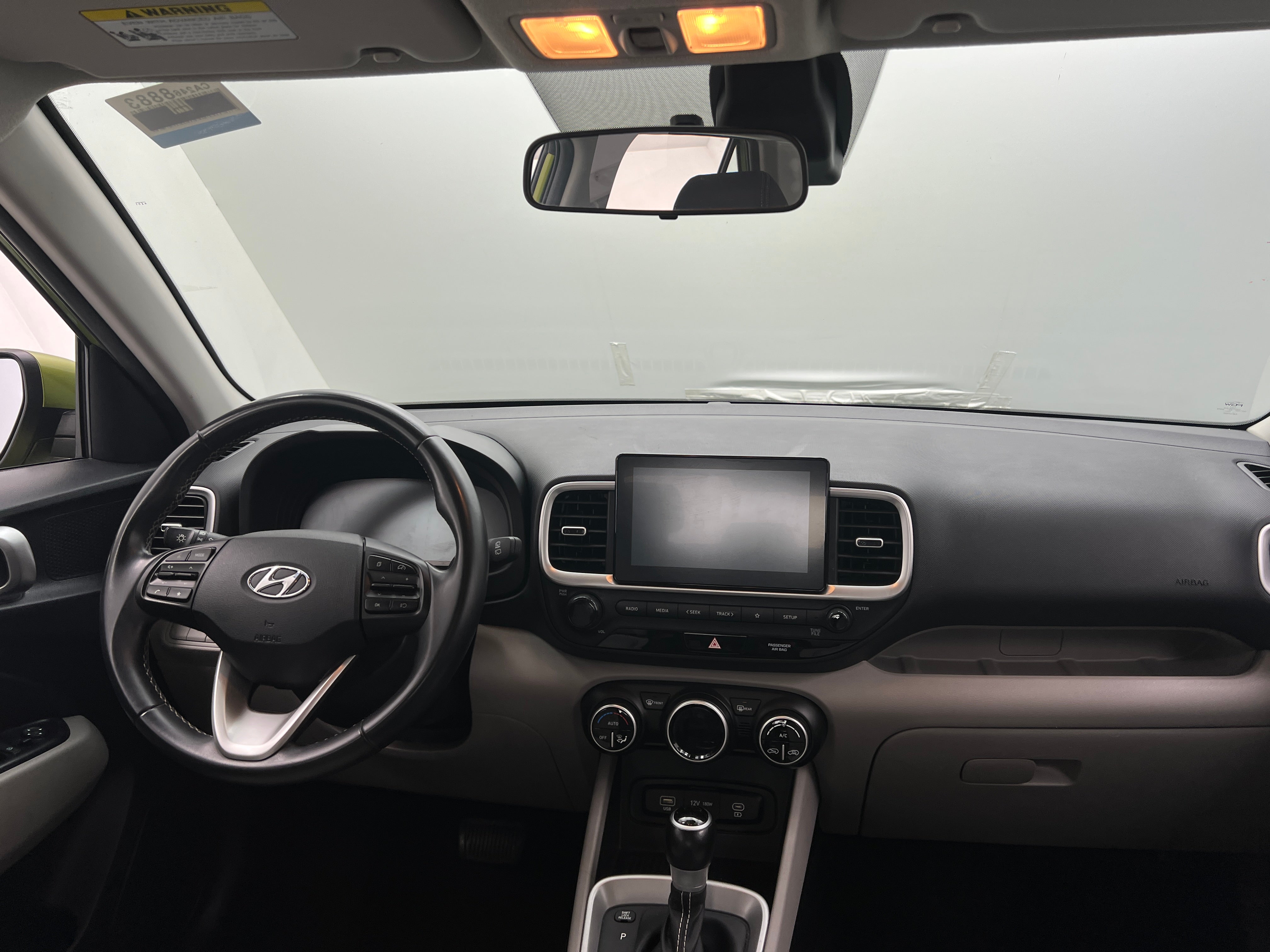 2023 Hyundai Venue SEL 3