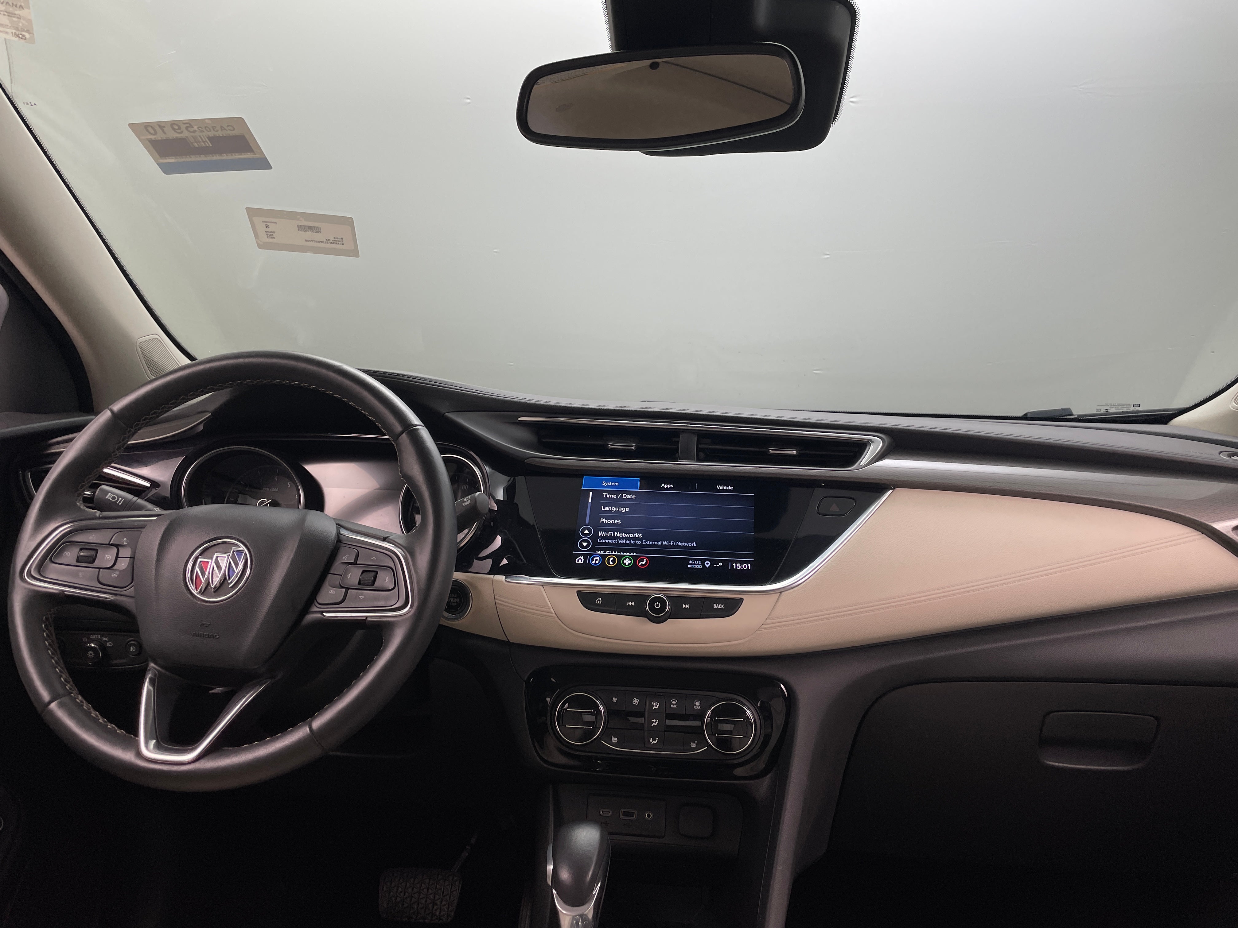 2023 Buick Encore GX Essence 2