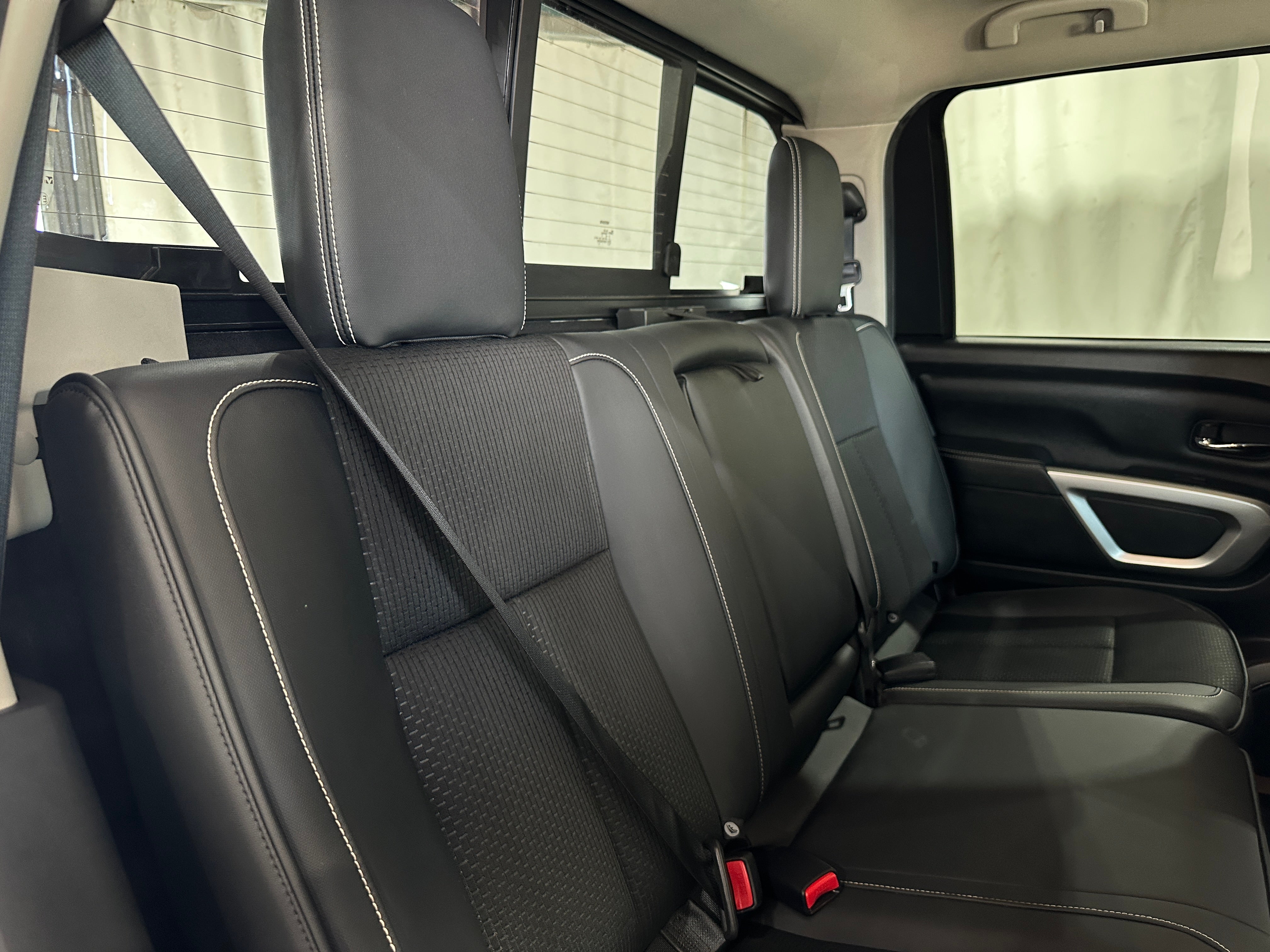 2019 Nissan Titan PRO-4X 6