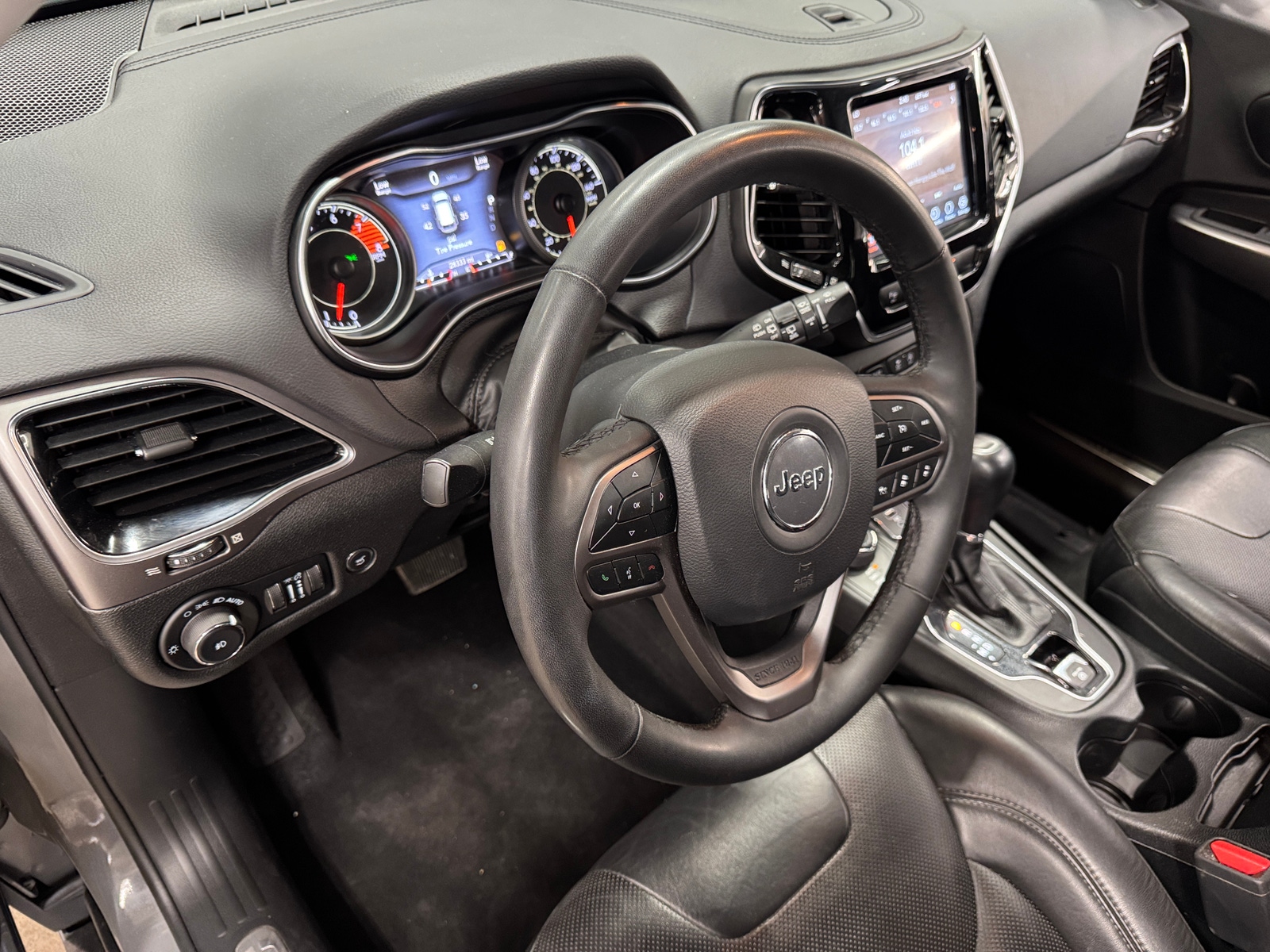 Thumbnail: 2021 Jeep Cherokee - 2