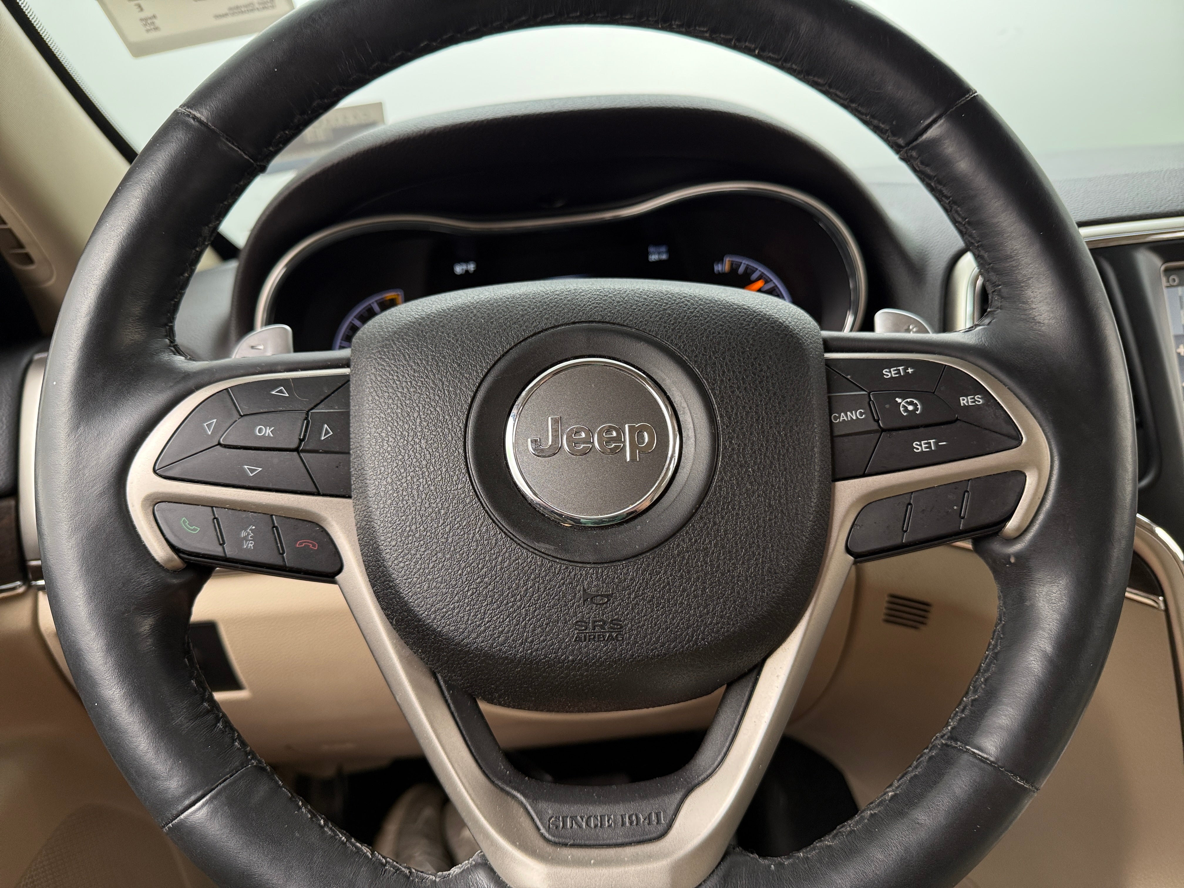 2014 Jeep Grand Cherokee Limited Edition 4