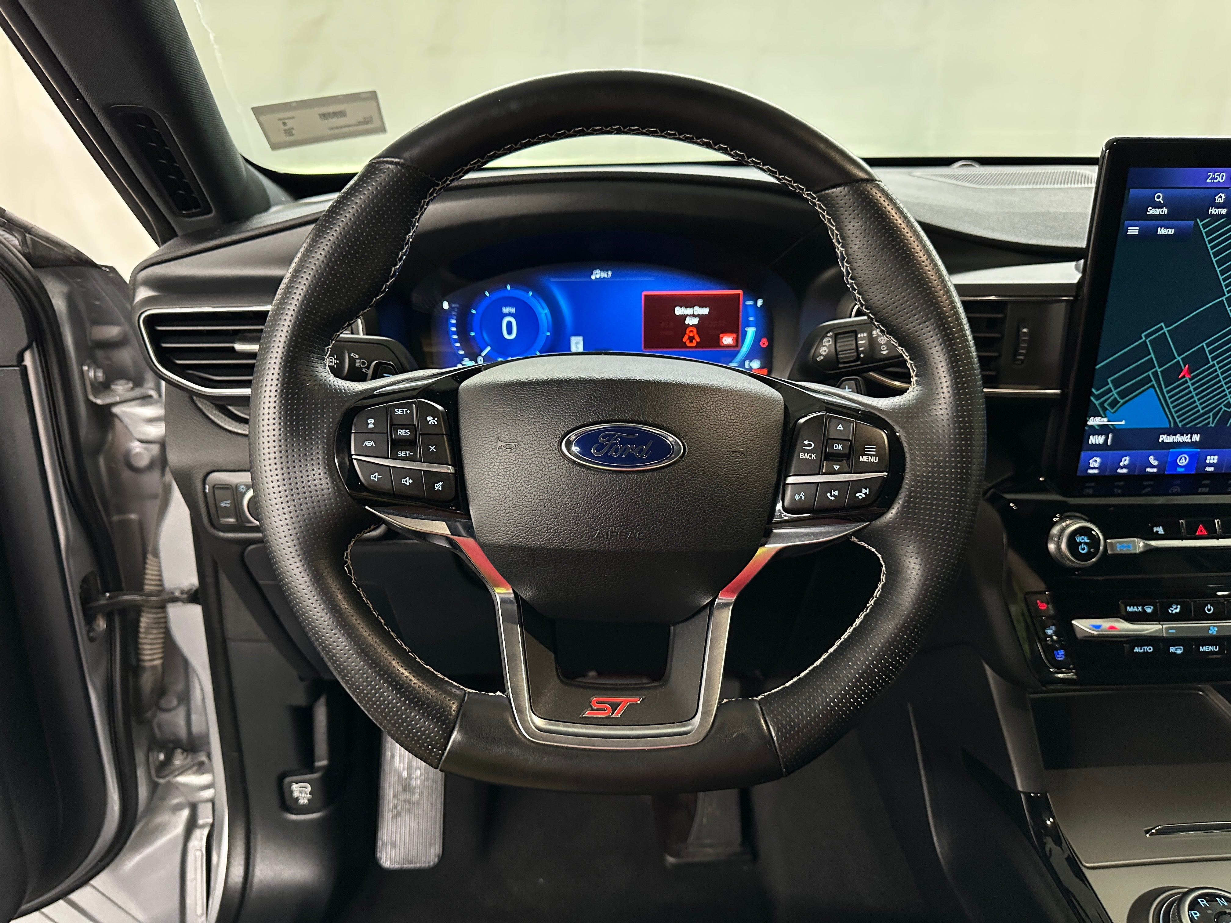 2021 Ford Explorer ST 4
