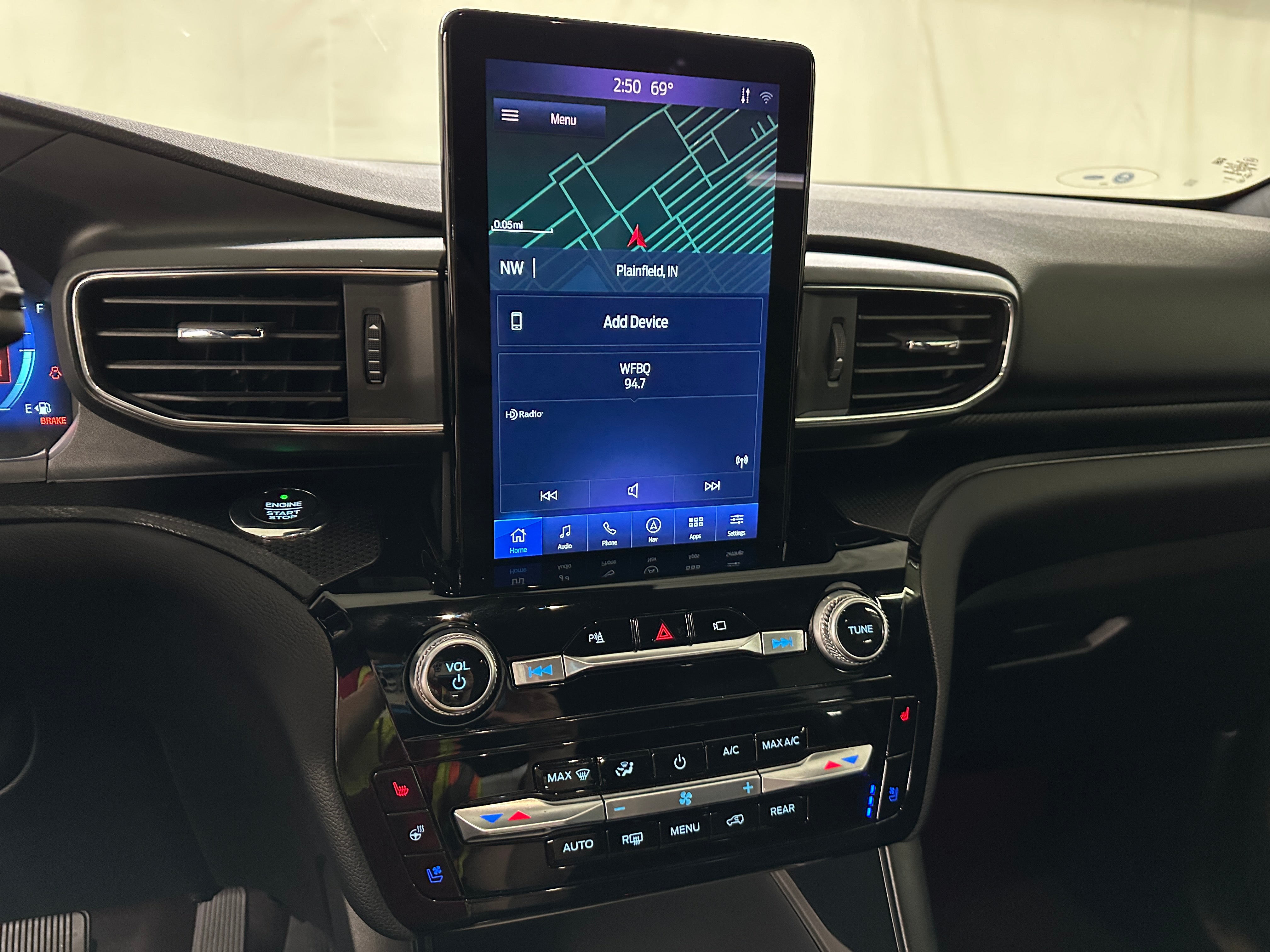 2021 Ford Explorer ST 3