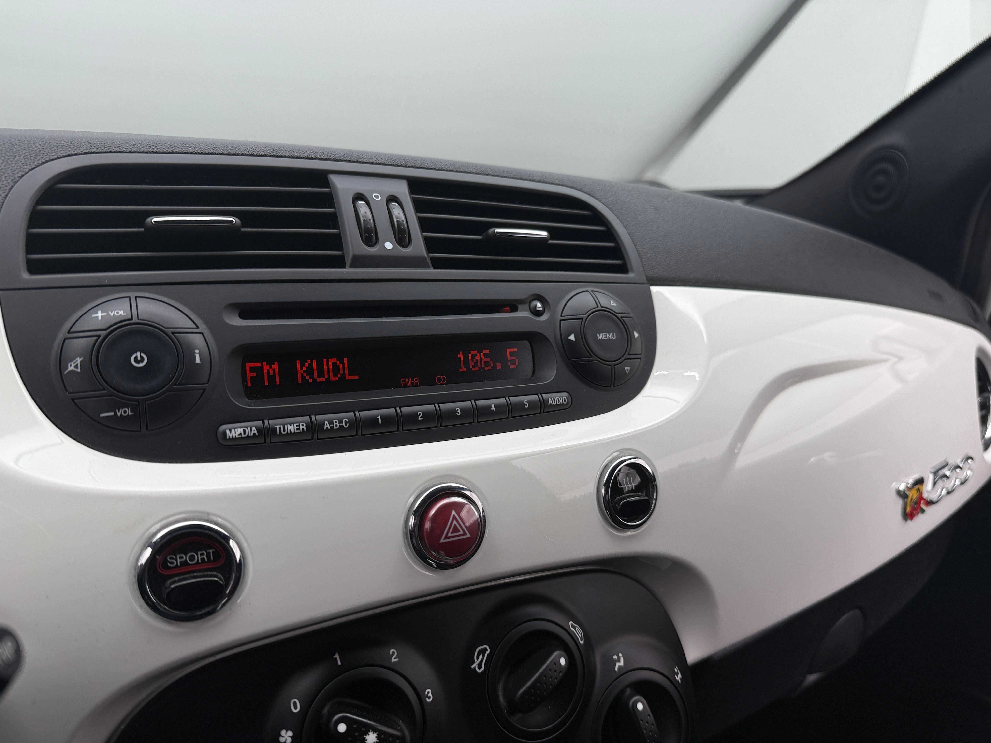 2013 Fiat 500 Abarth 4