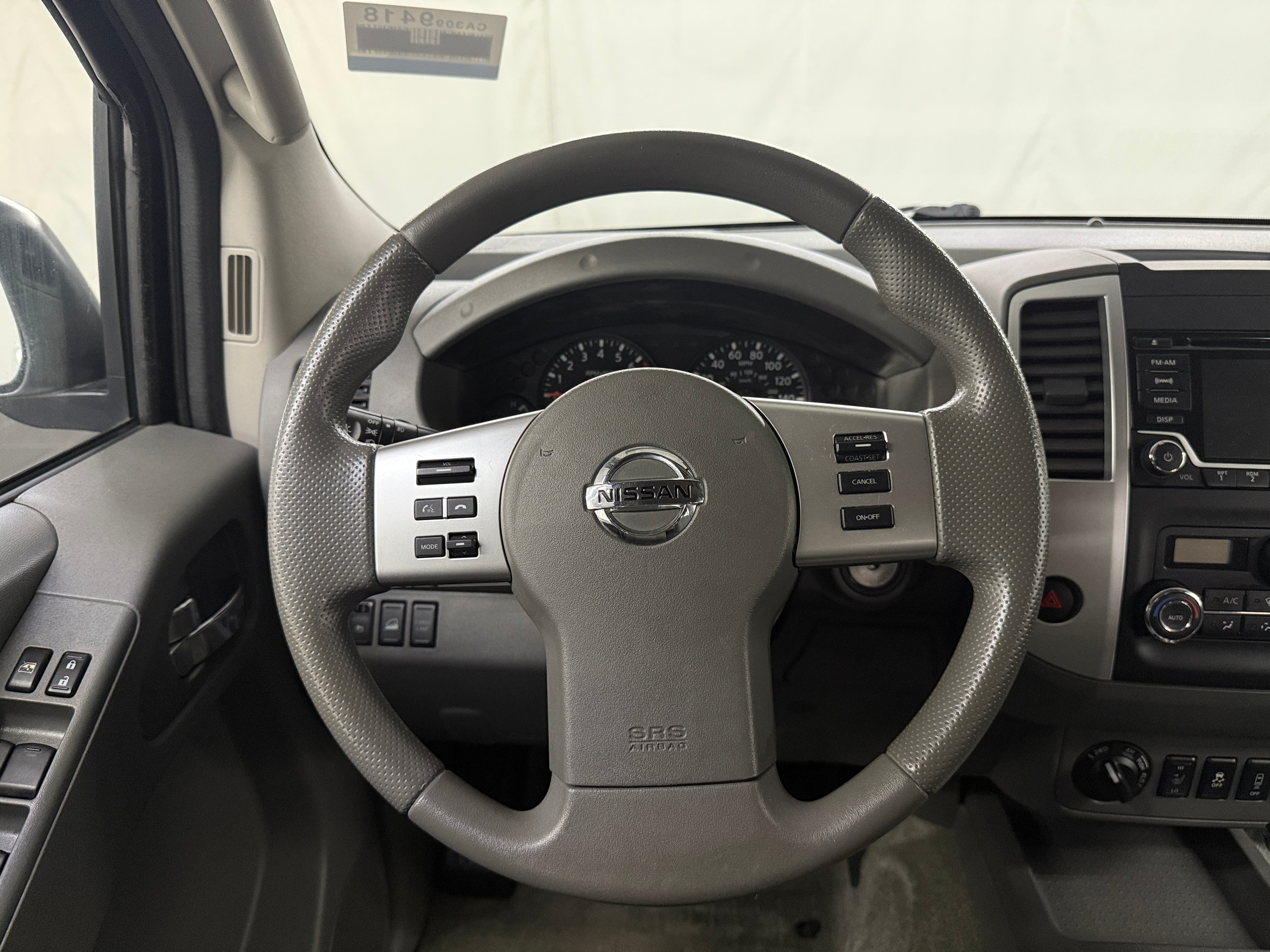 2015 Nissan Frontier SV 5