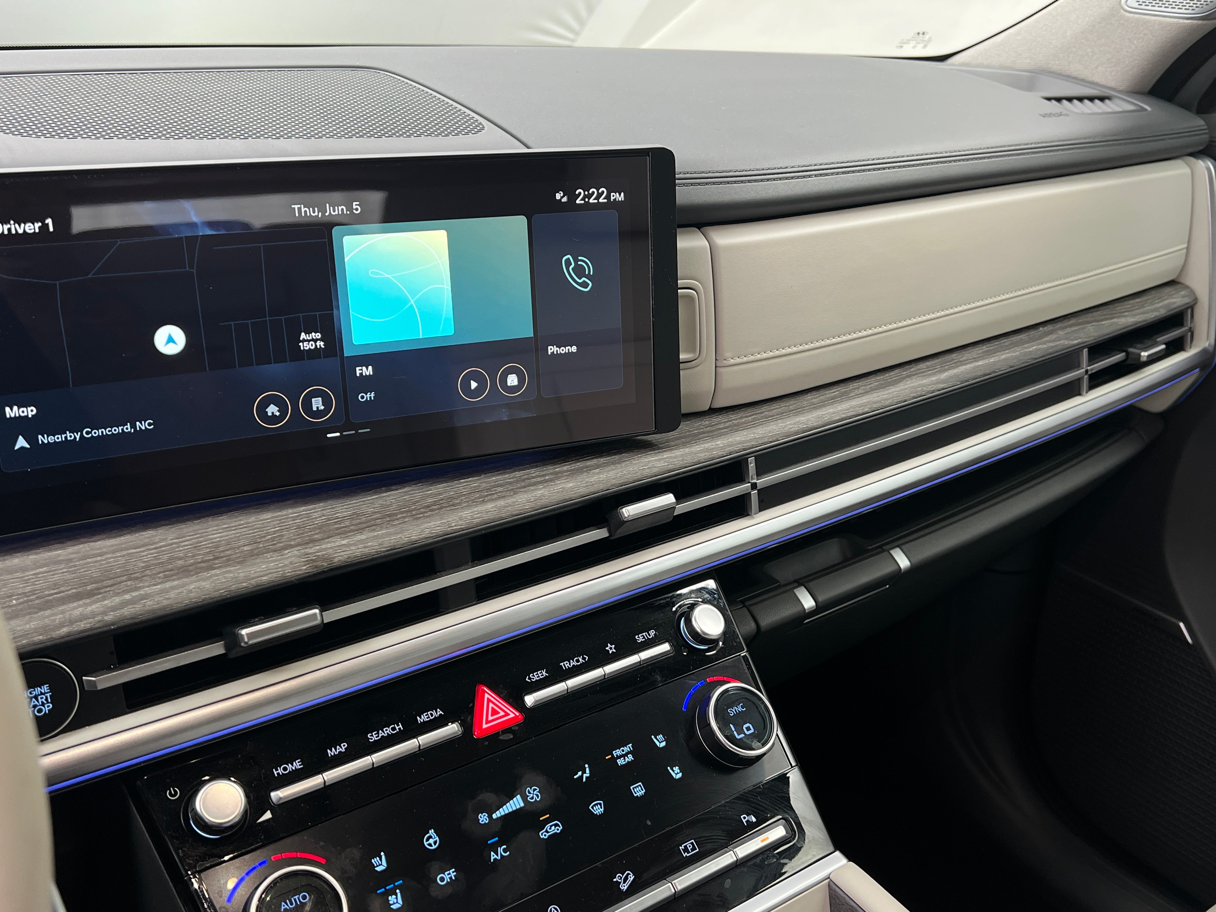 2024 Hyundai Santa Fe Limited 3