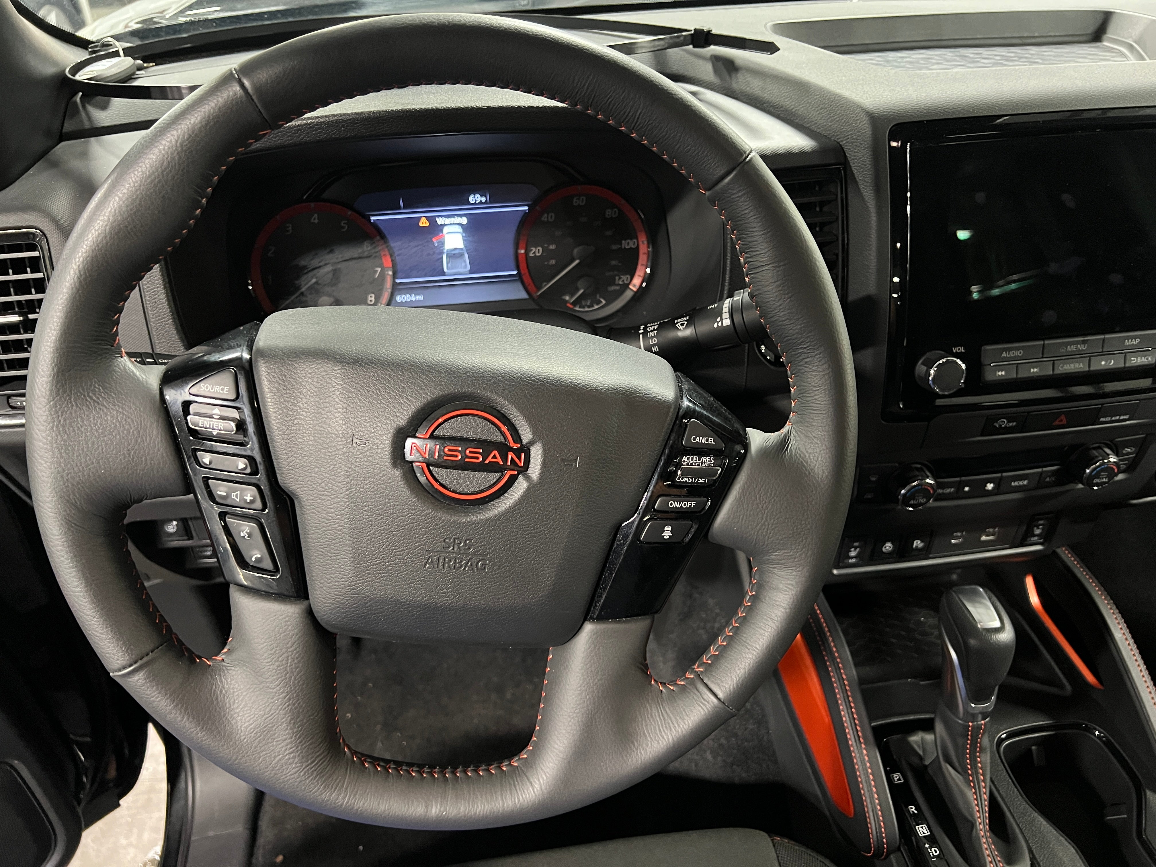 2024 Nissan Frontier PRO-X 5
