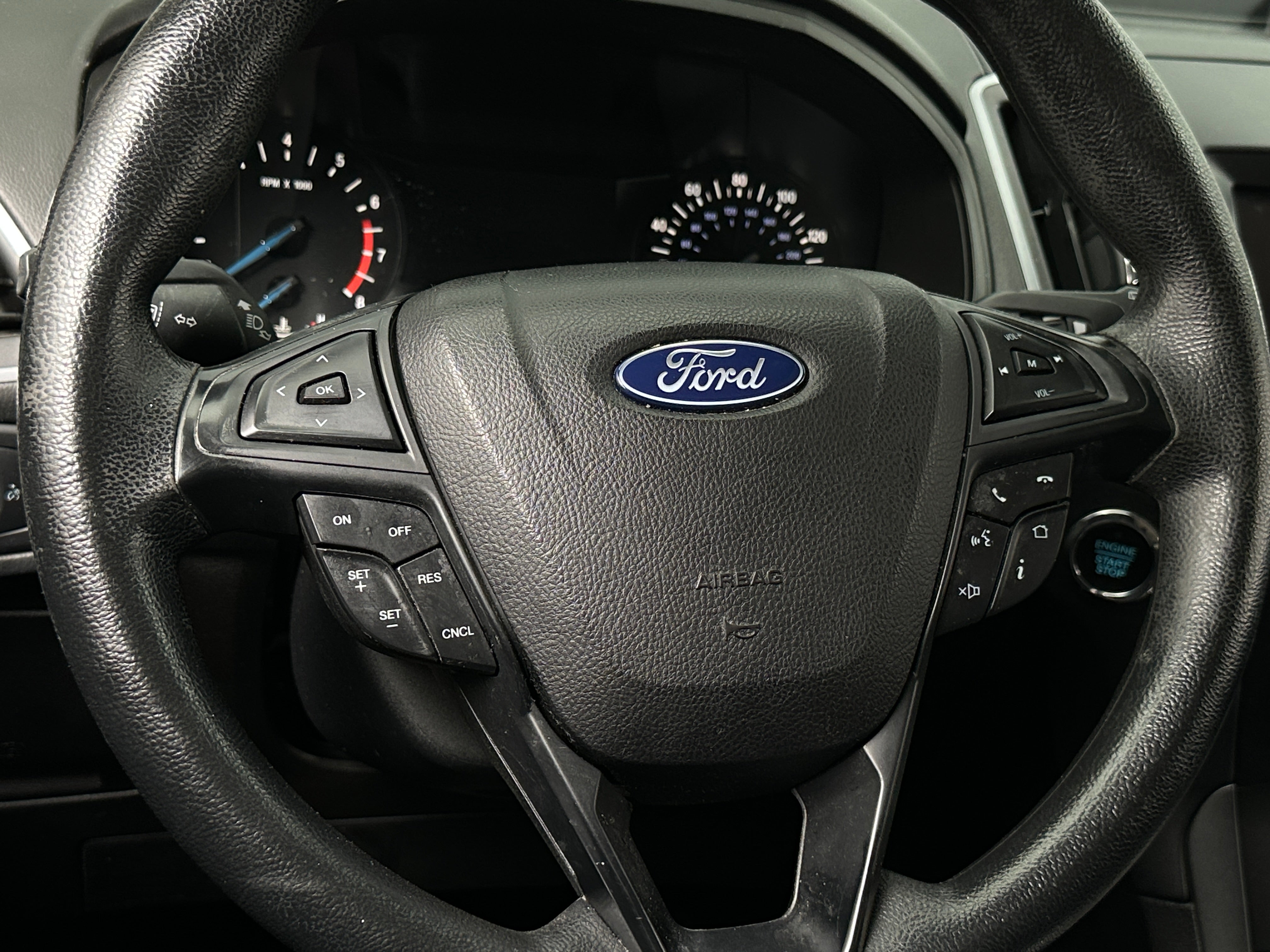2020 Ford Edge SE 5