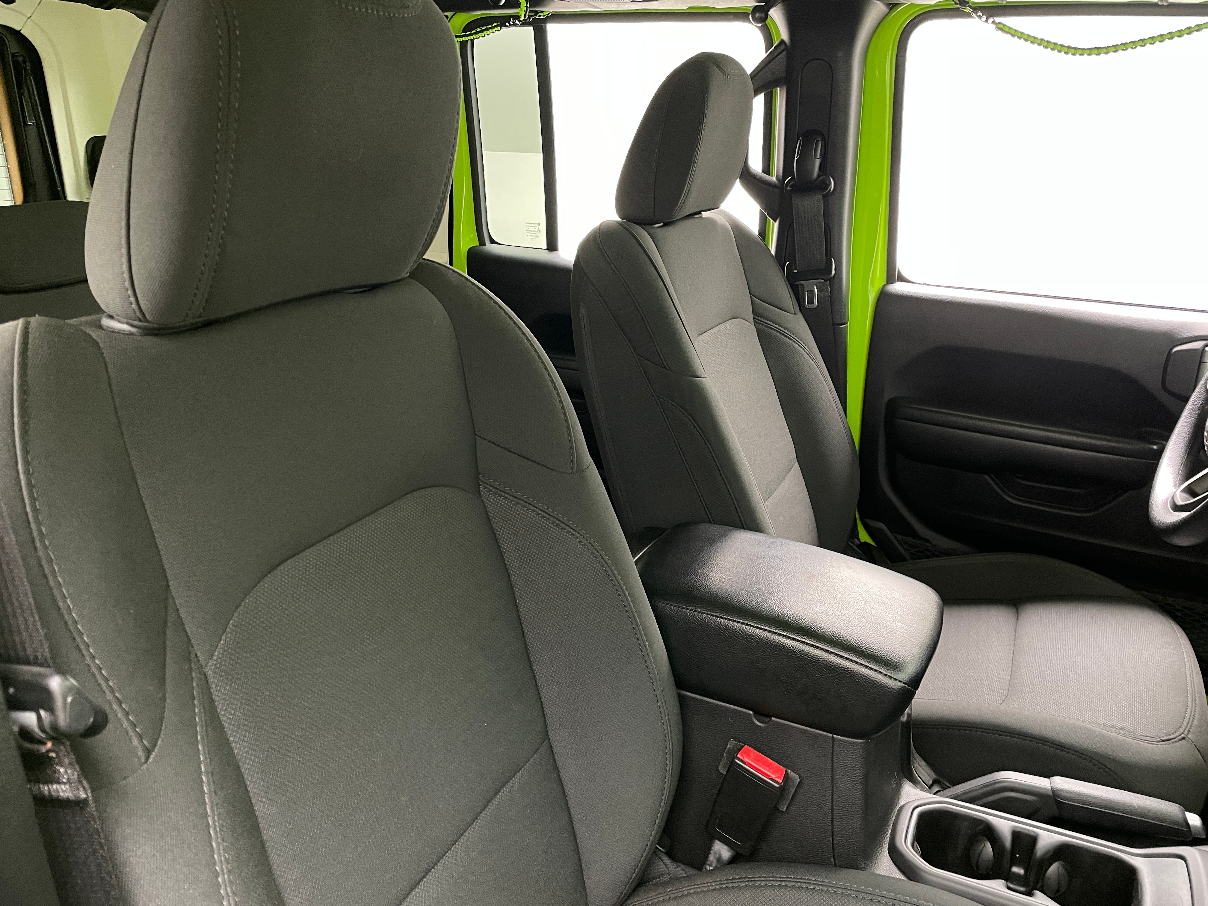 2021 Jeep Wrangler Unlimited Sport S 2