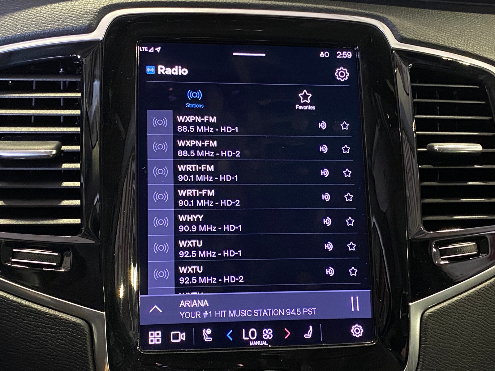 Thumbnail: 2023 Volvo XC90 - 3