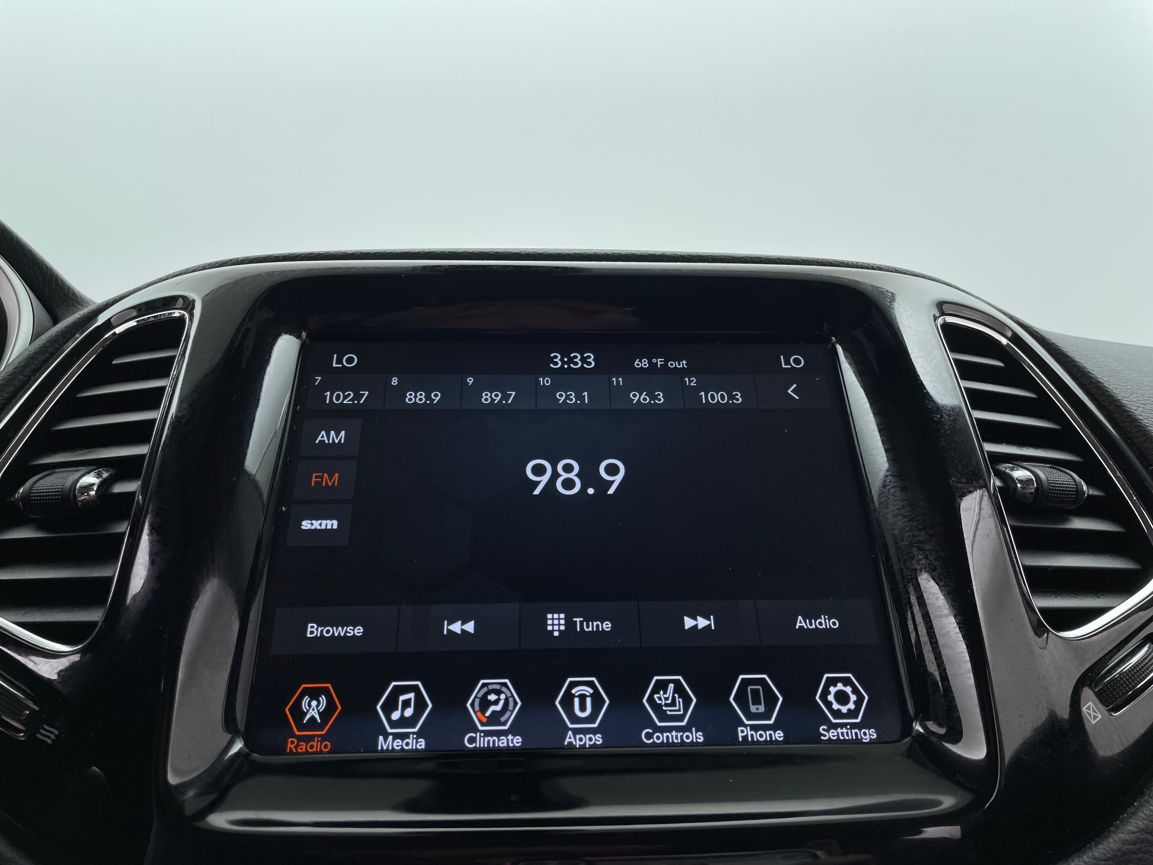 2019 Jeep Compass Limited 3