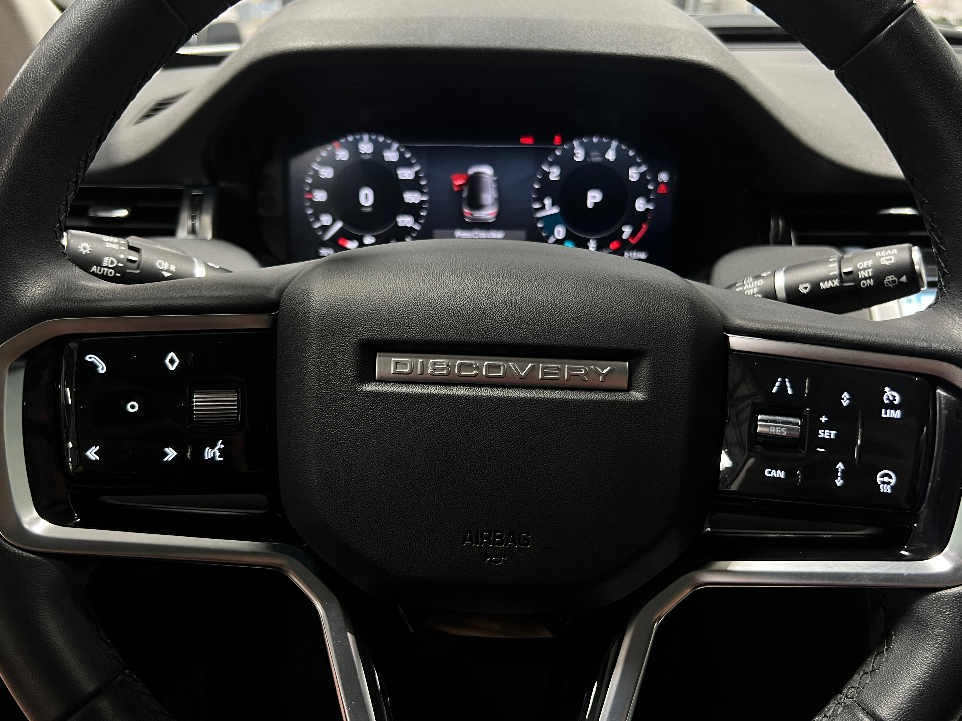 2023 Land Rover Discovery Sport S 4