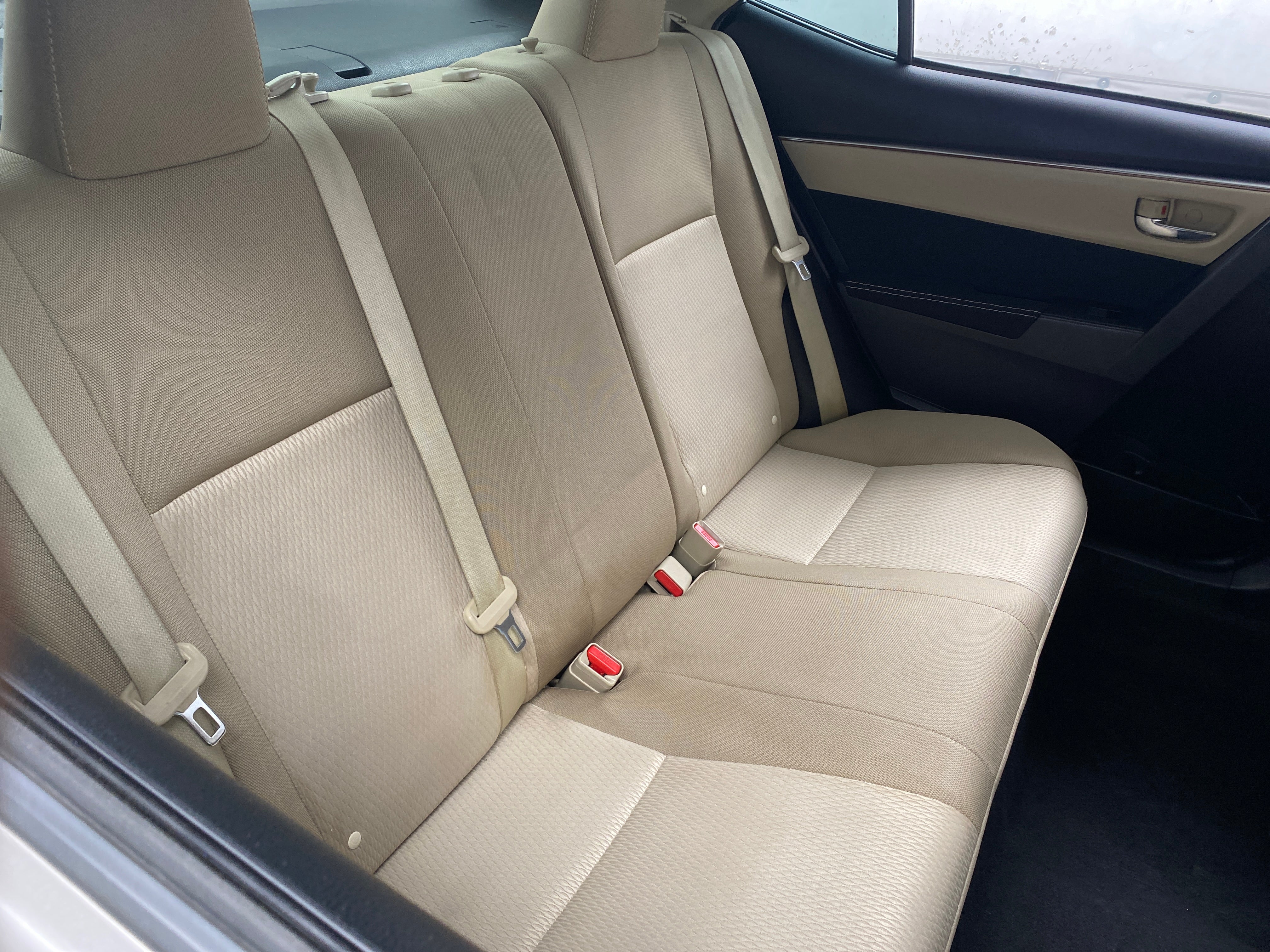 2014 Toyota Corolla LE 6