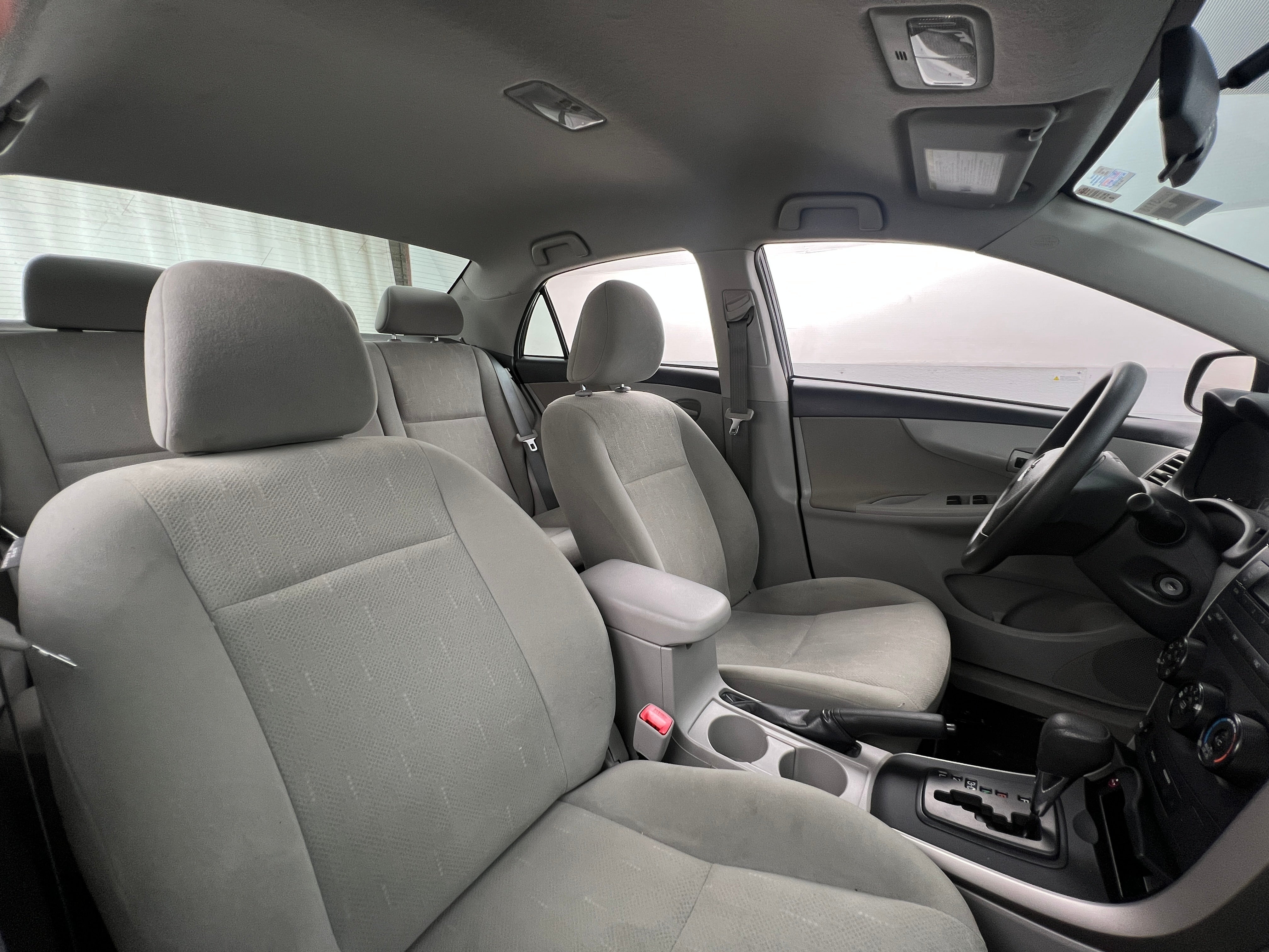 2013 Toyota Corolla L 2