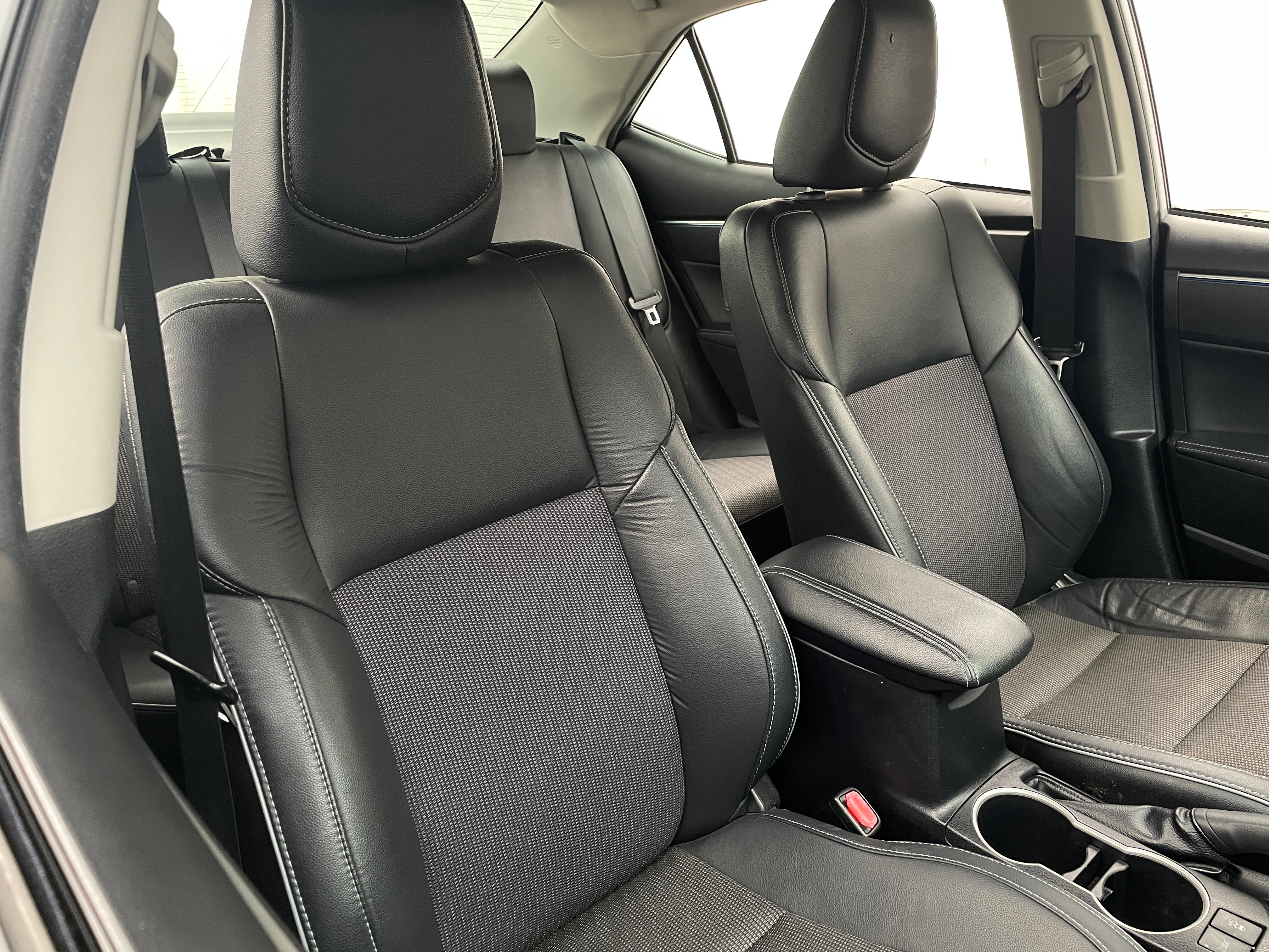 2014 Toyota Corolla S 2