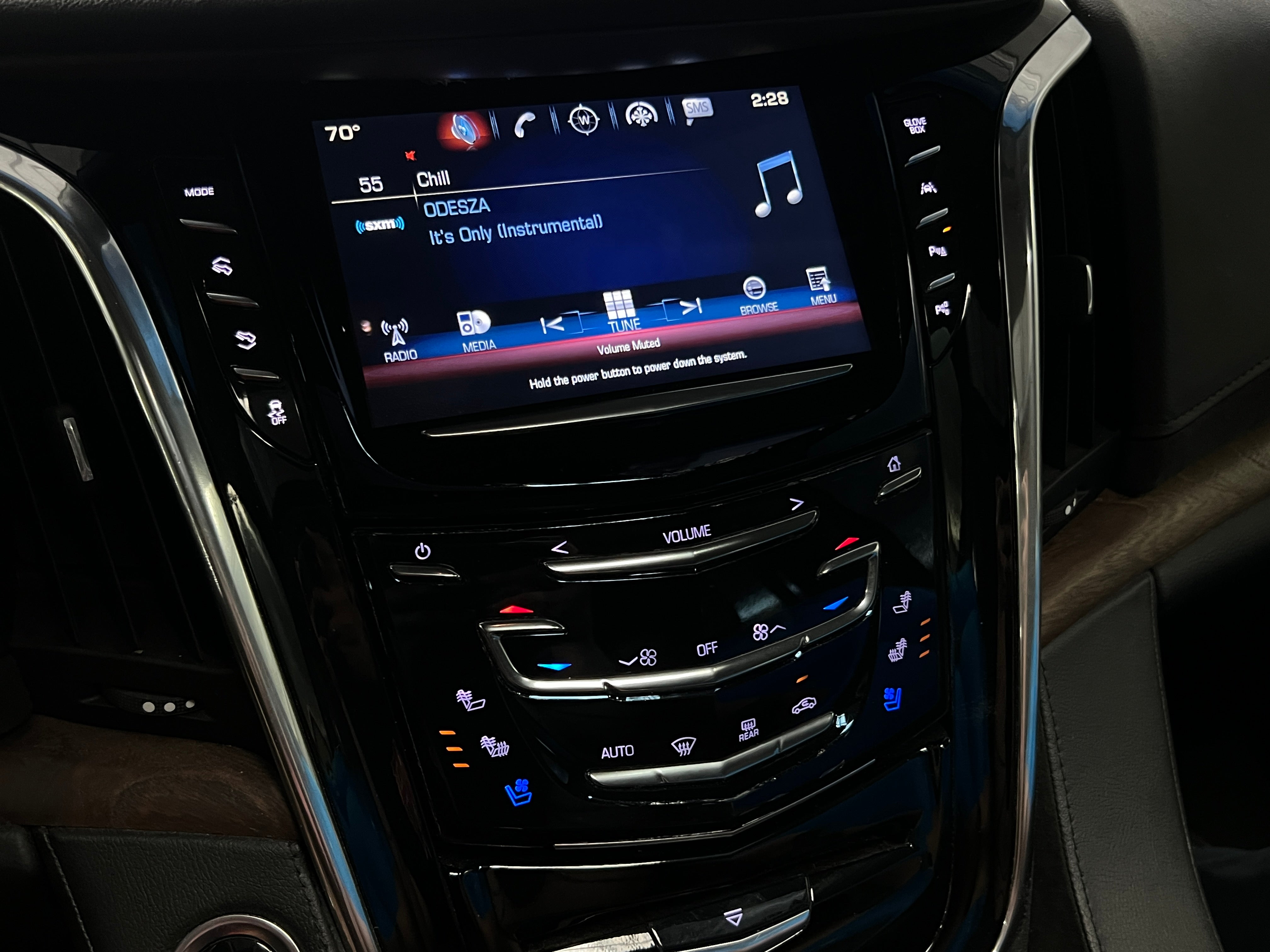 2017 Cadillac Escalade ESV Premium Luxury 3