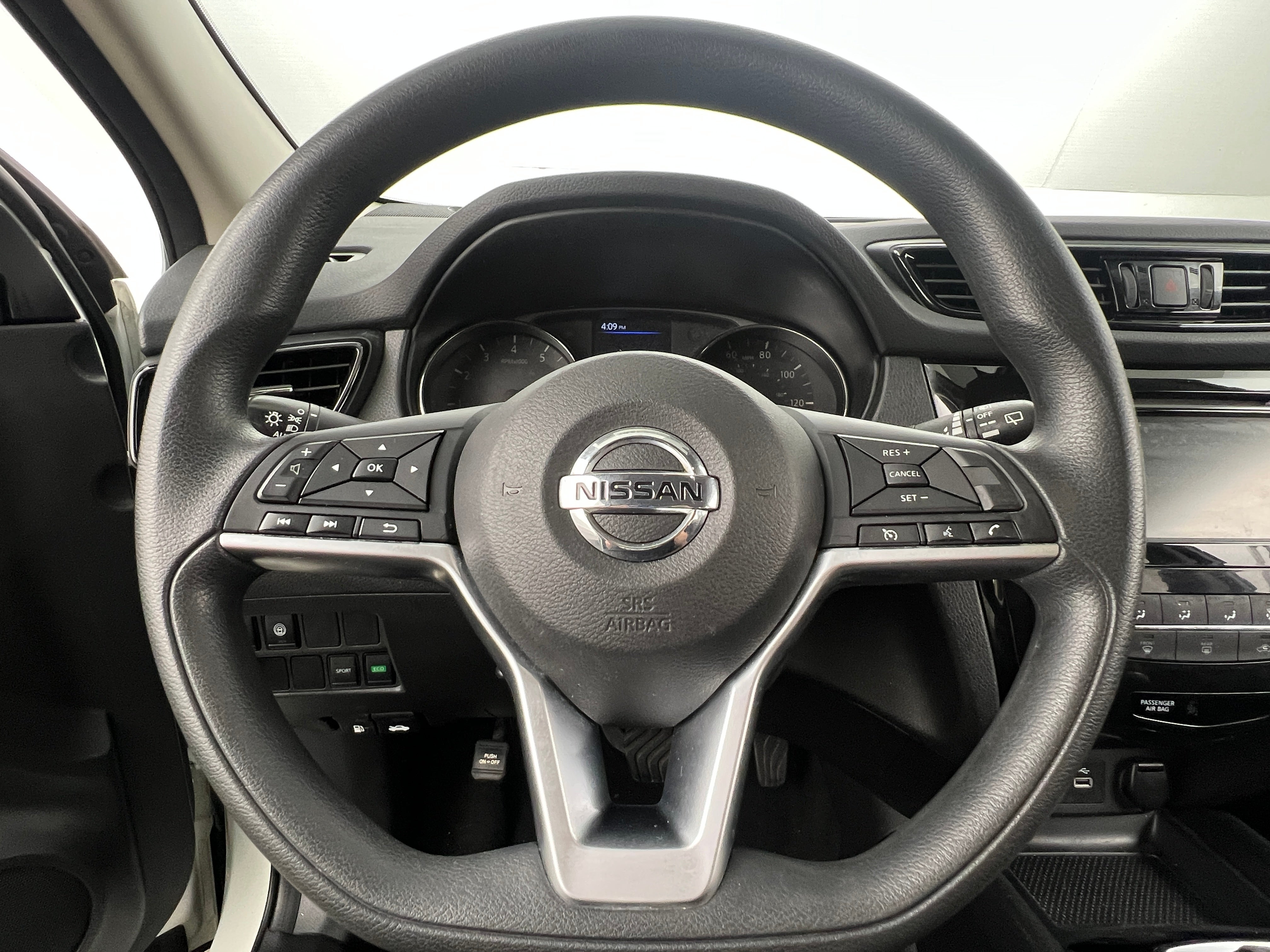 2021 Nissan Rogue Sport S 5