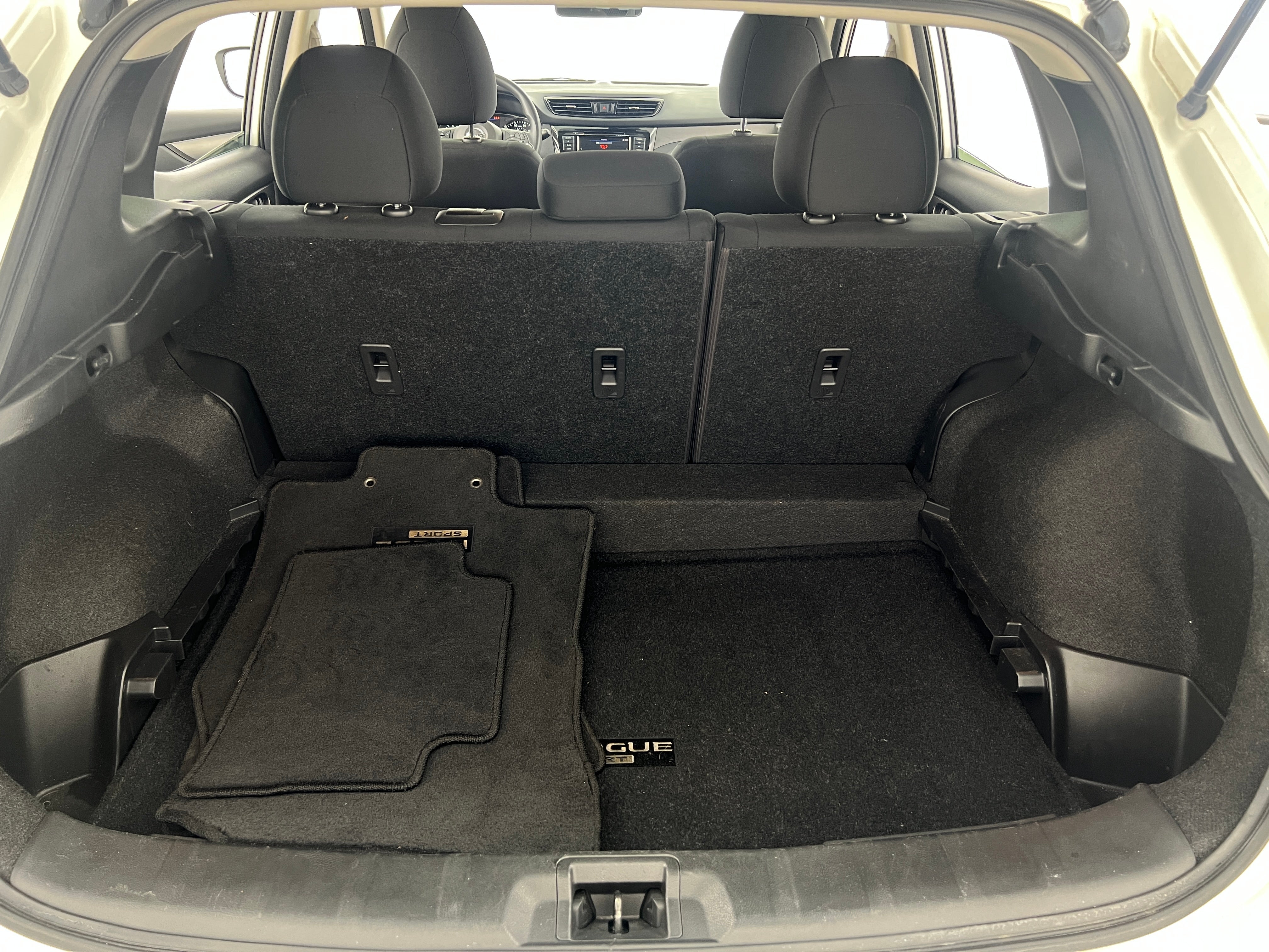 2021 Nissan Rogue Sport S 7