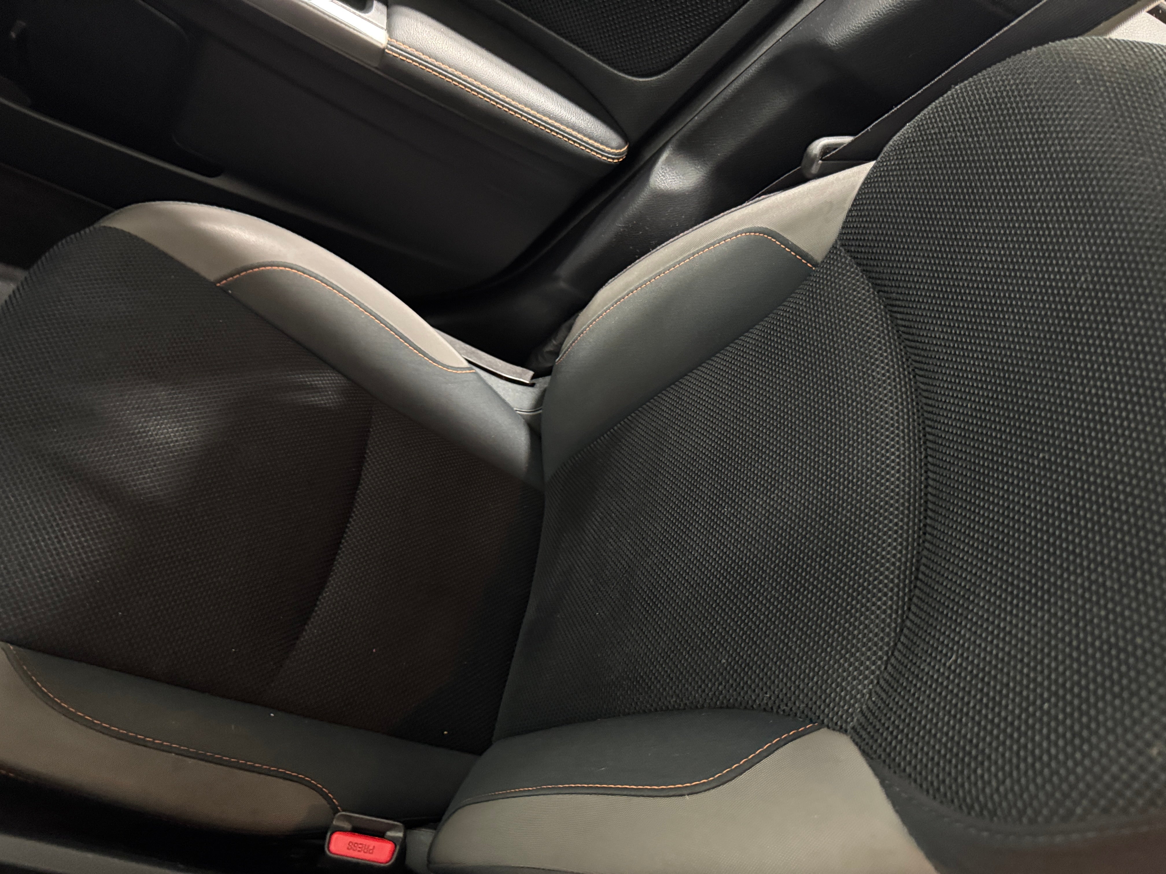 2016 Subaru Crosstrek Premium 2
