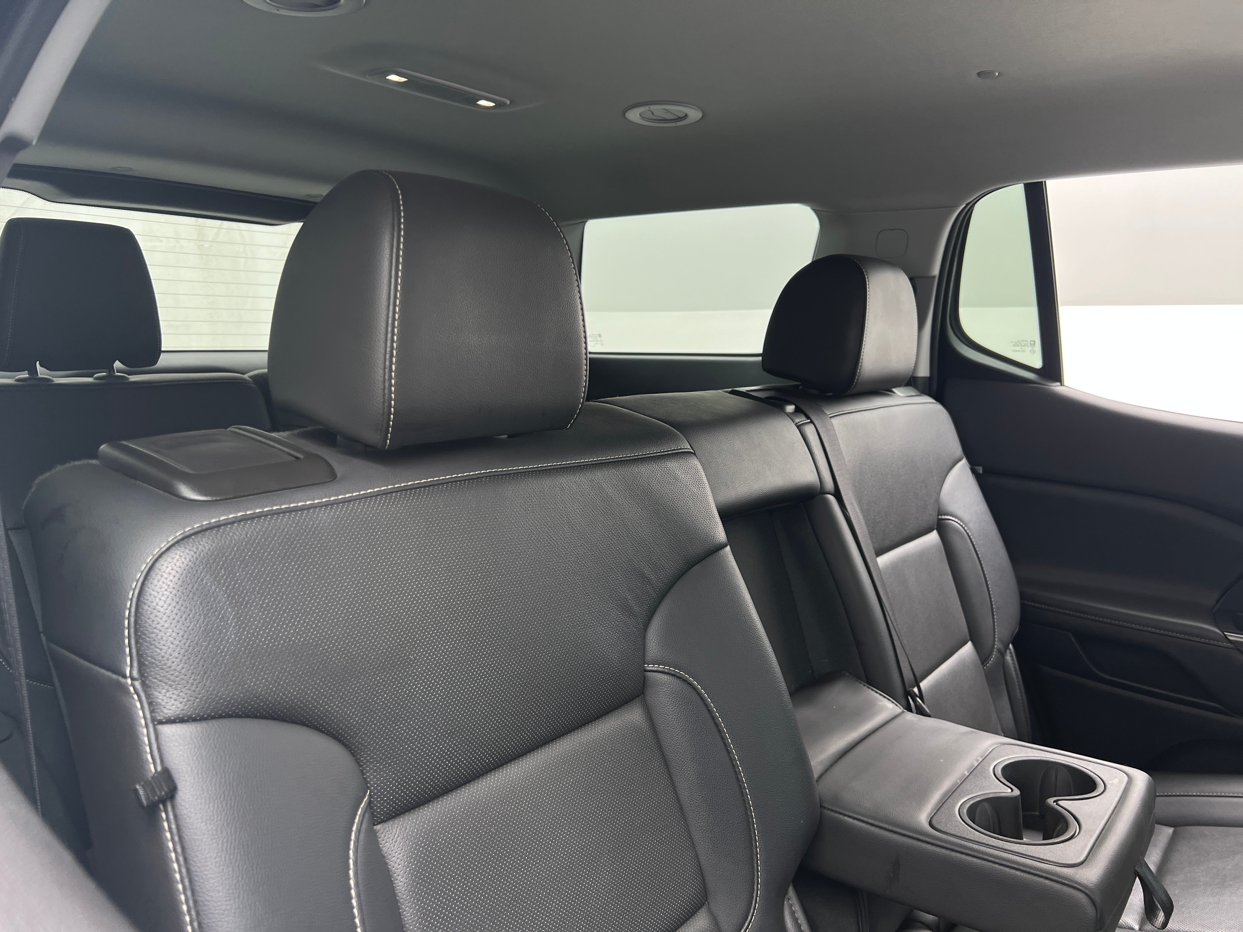 2023 GMC Acadia SLT 5