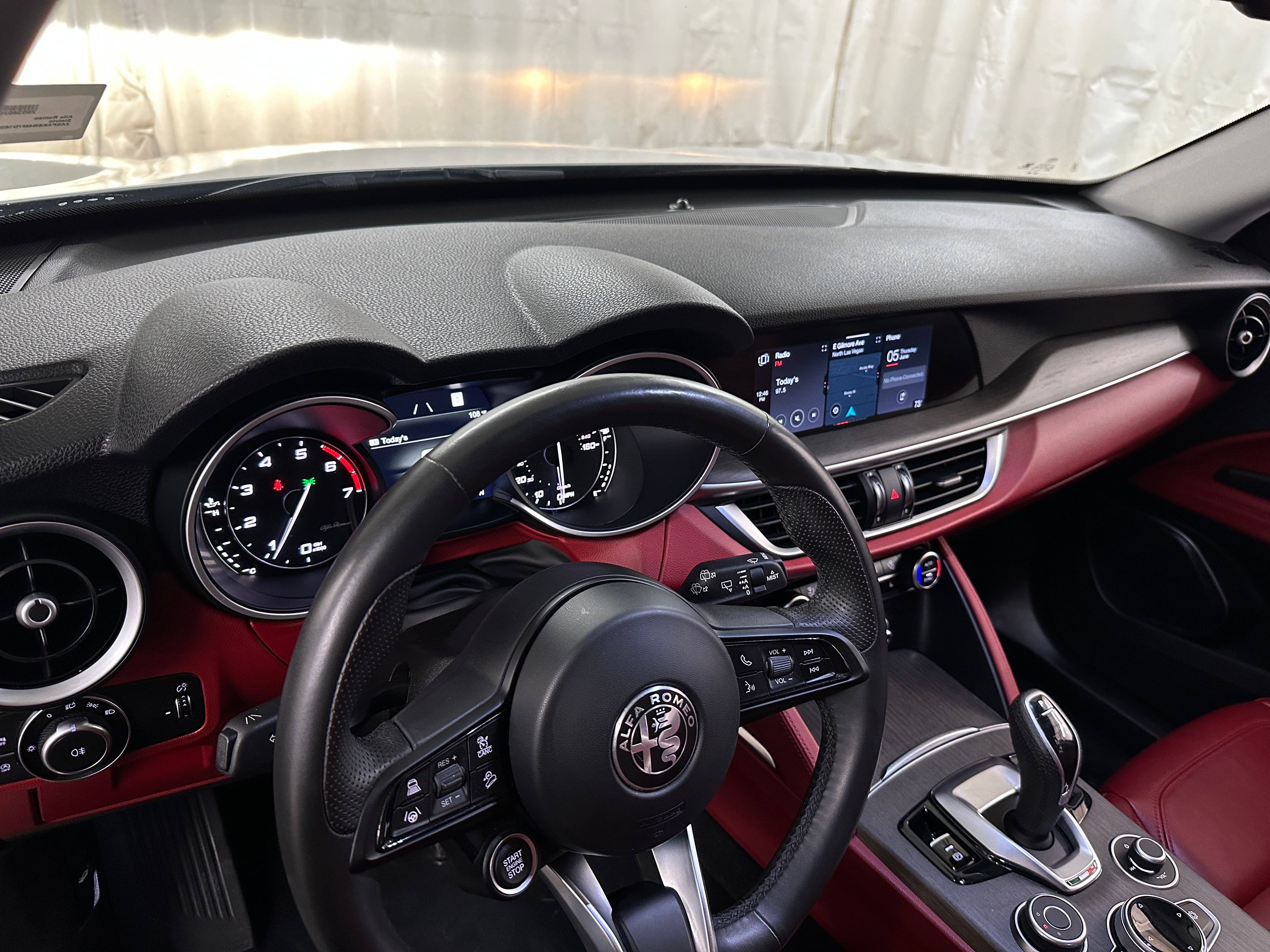 2021 Alfa Romeo Stelvio Ti 2