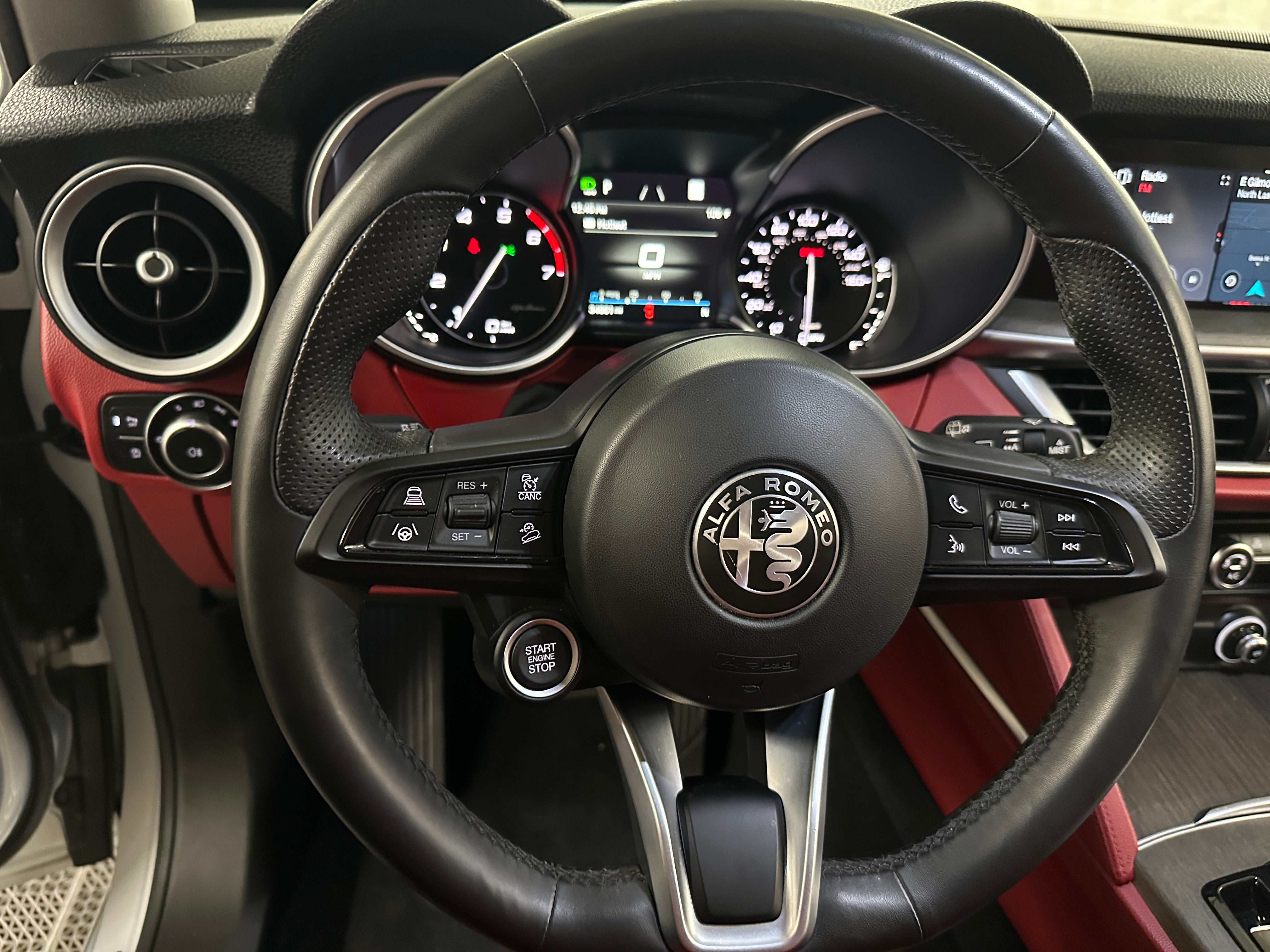 2021 Alfa Romeo Stelvio Ti 4