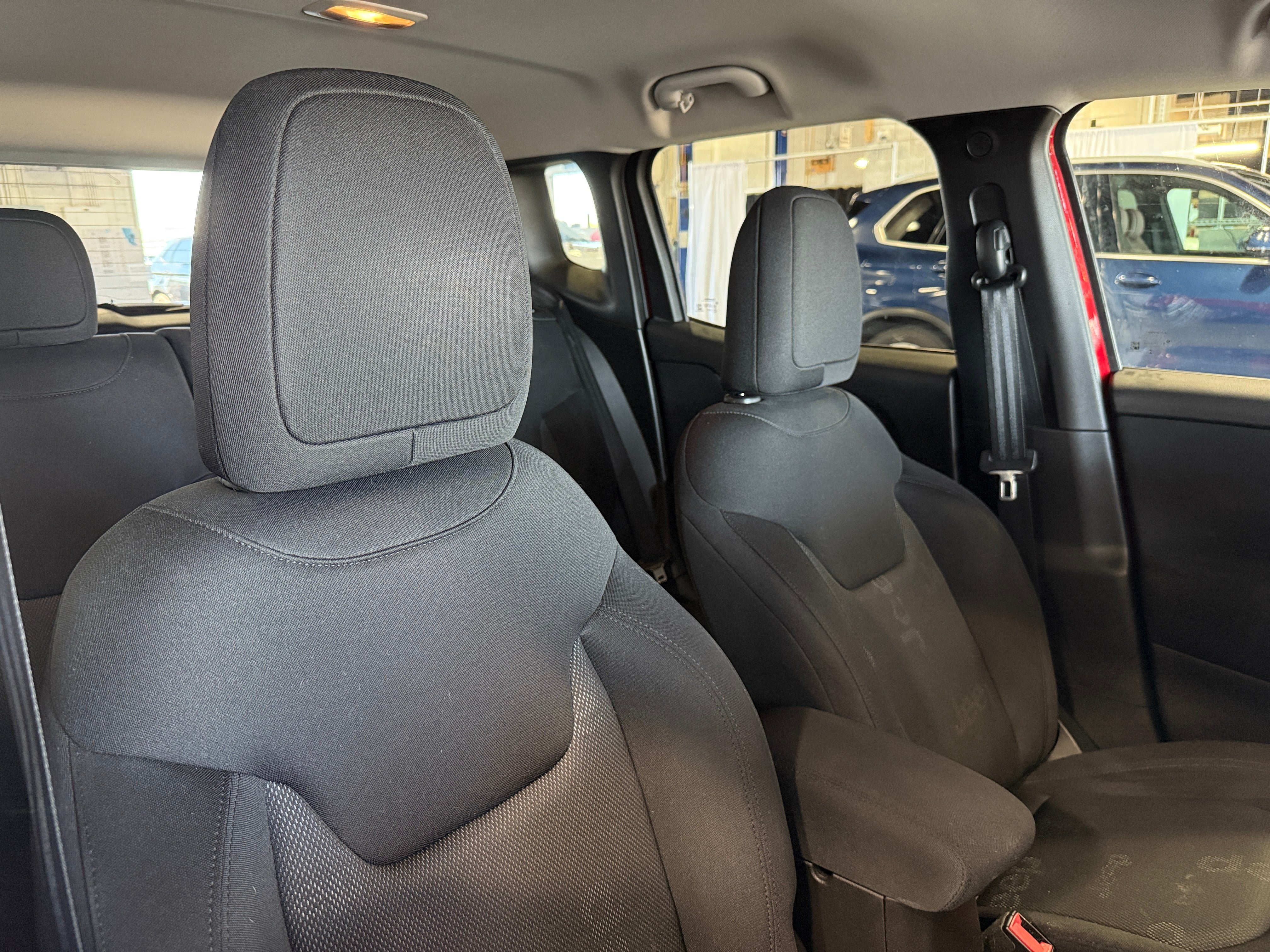 2017 Jeep Renegade Sport 2