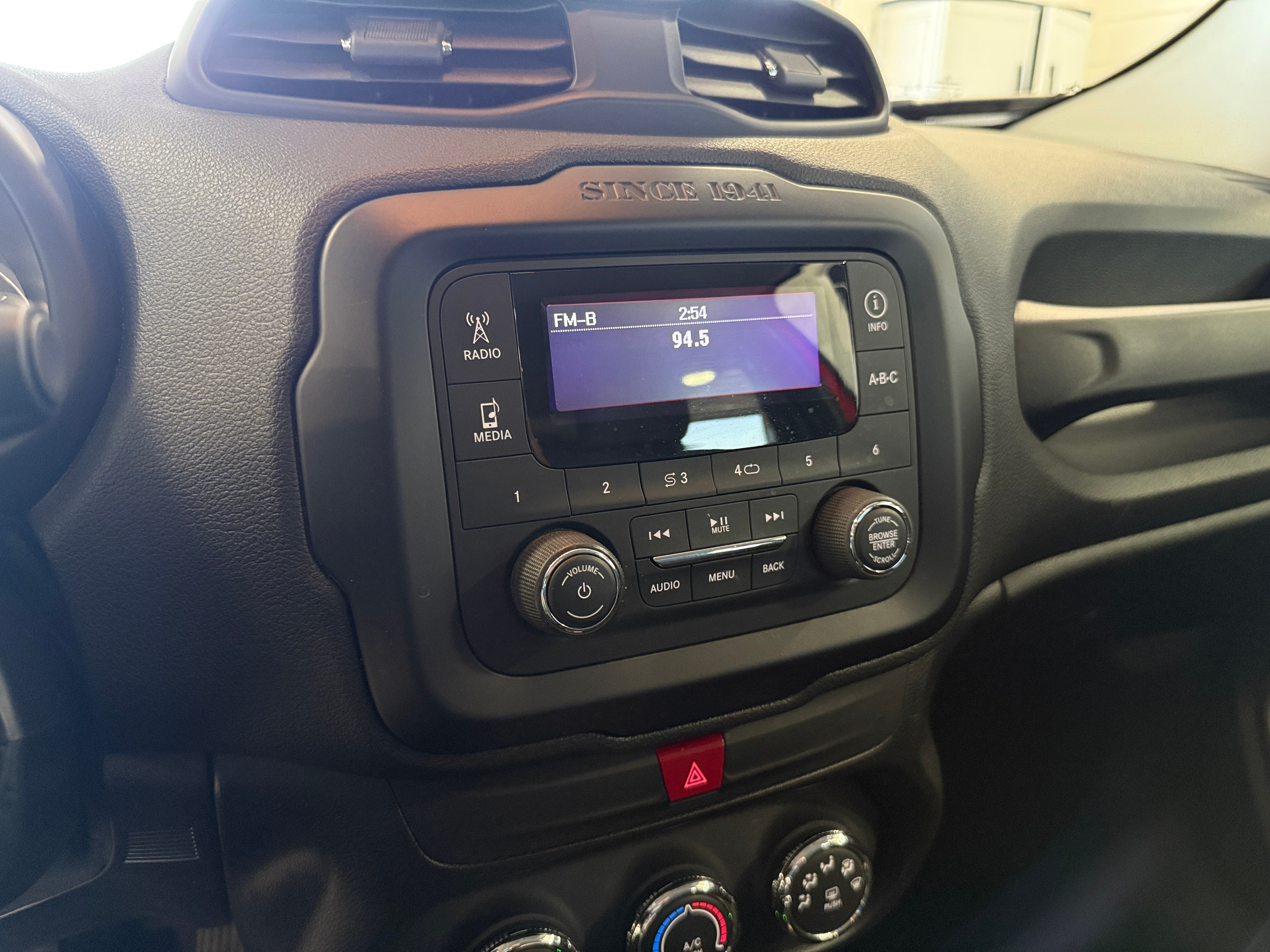 2017 Jeep Renegade Sport 4
