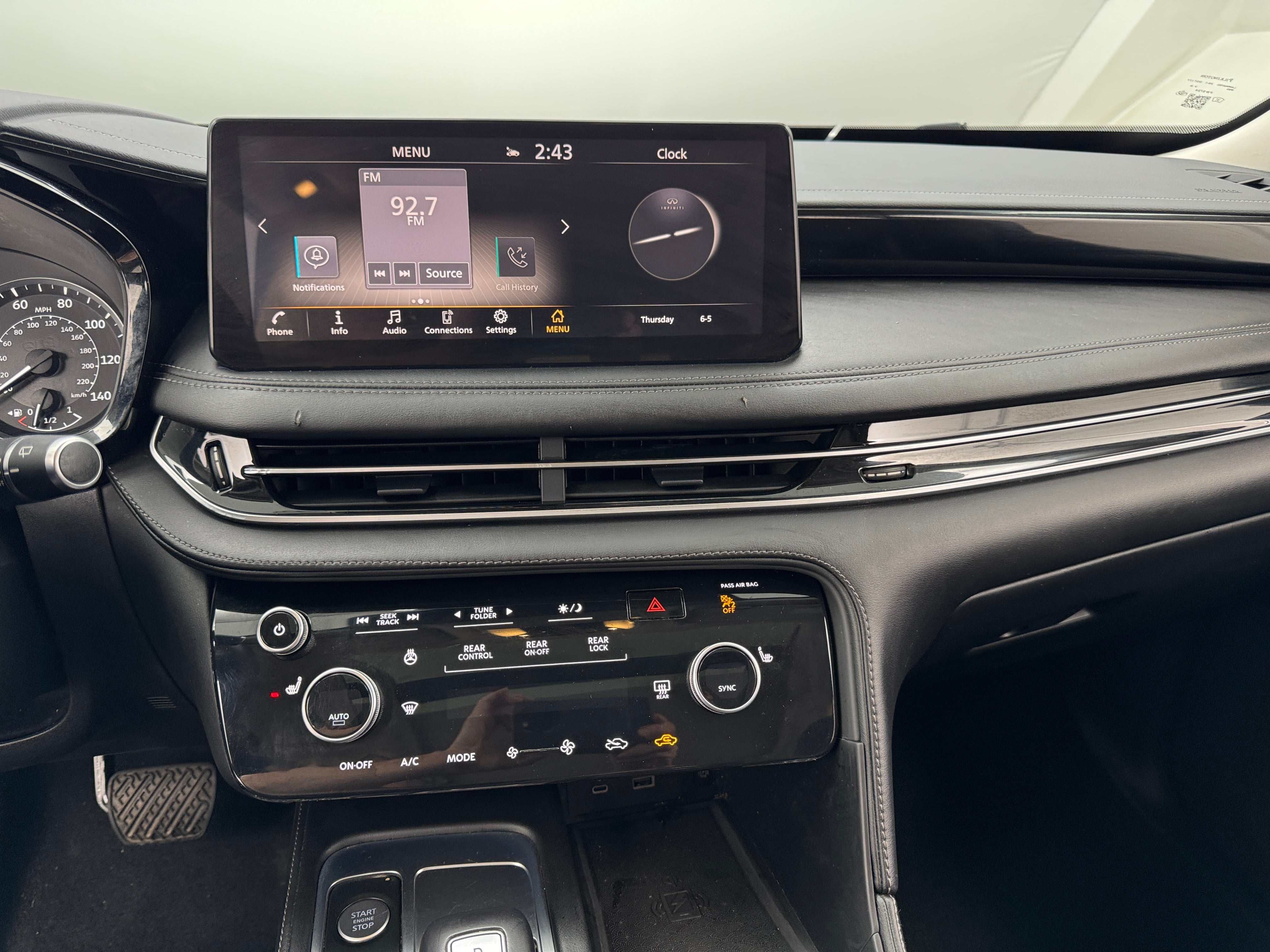 2024 INFINITI QX60 Pure 3