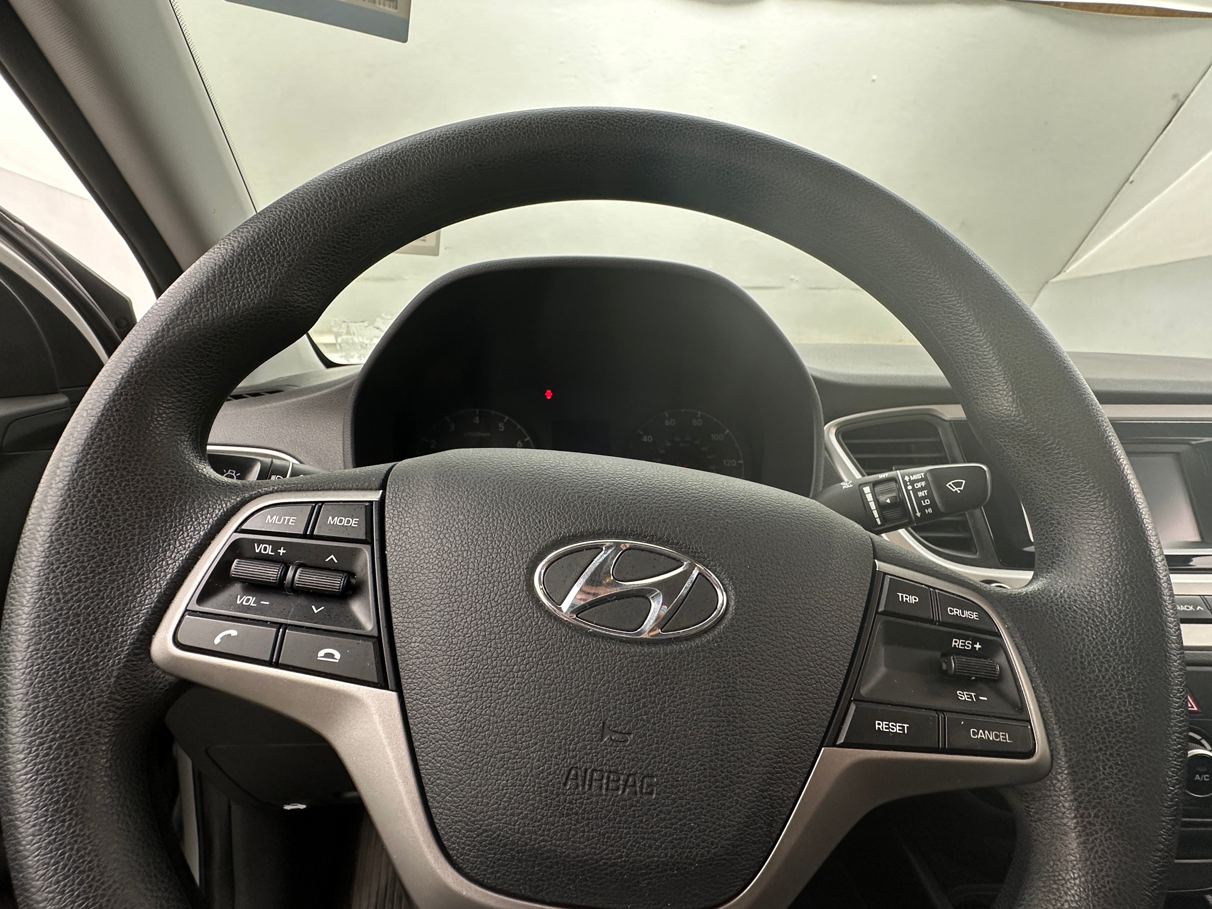 2019 Hyundai Accent SE 5