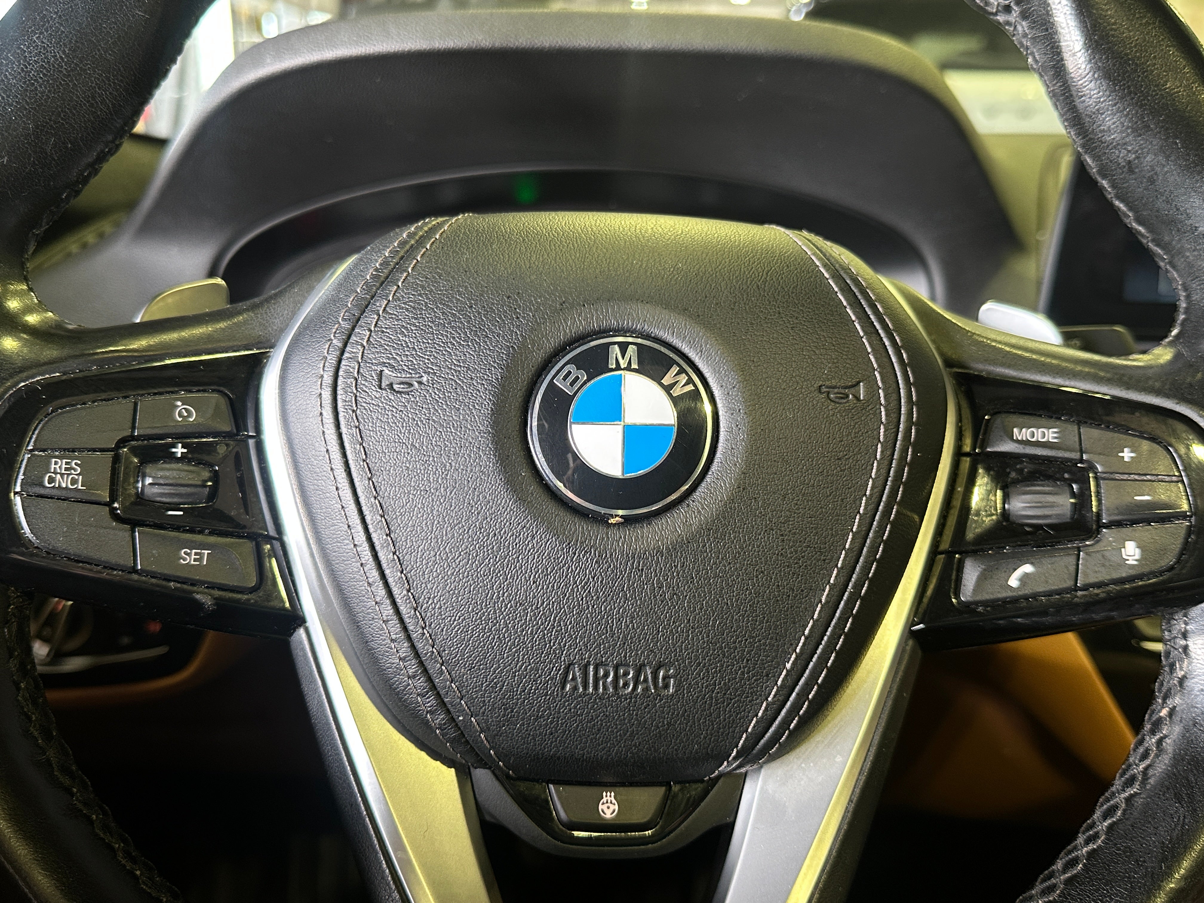 Thumbnail: 2018 BMW 5 Series - 4