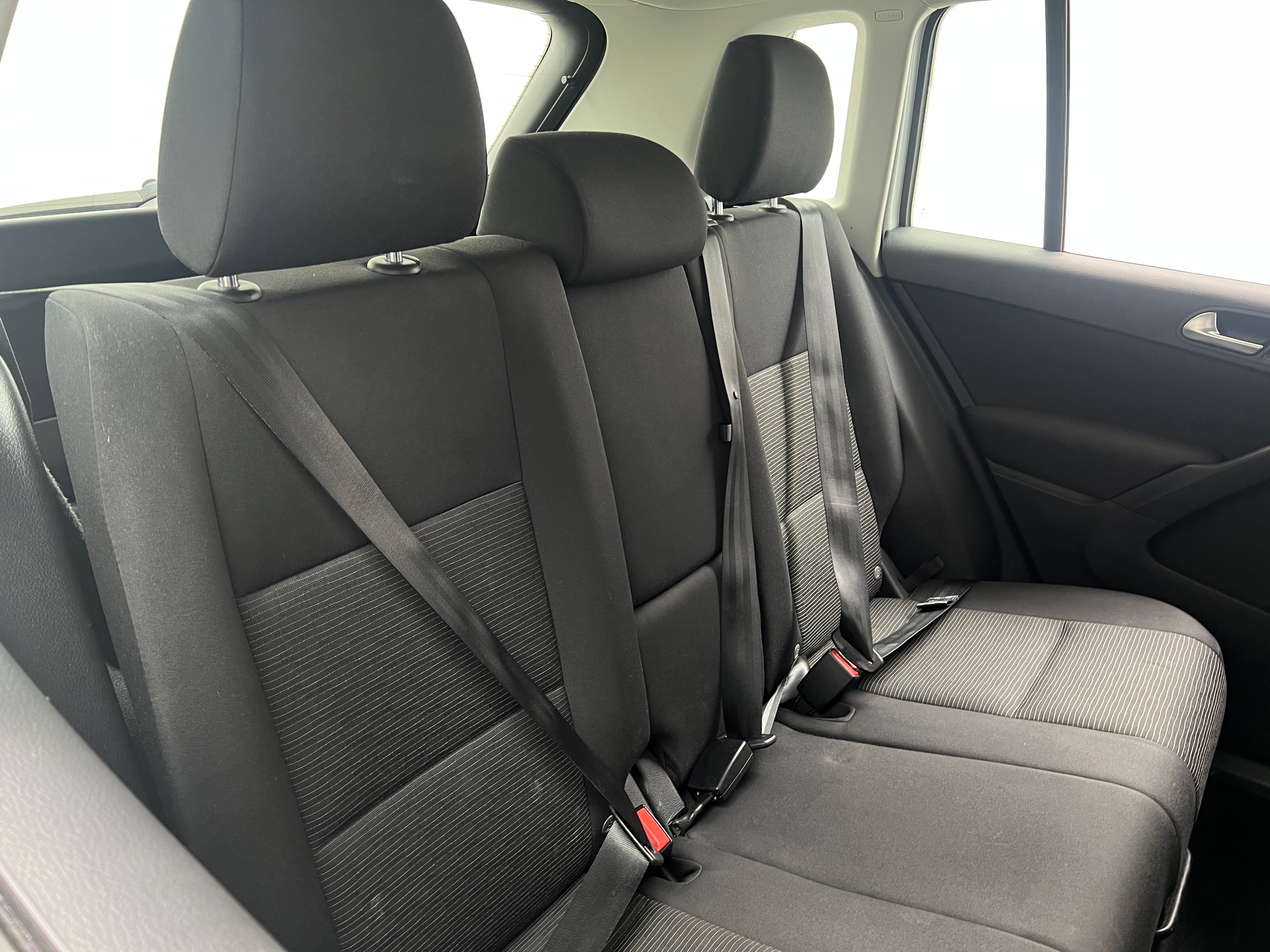 2017 Volkswagen Tiguan Limited 5