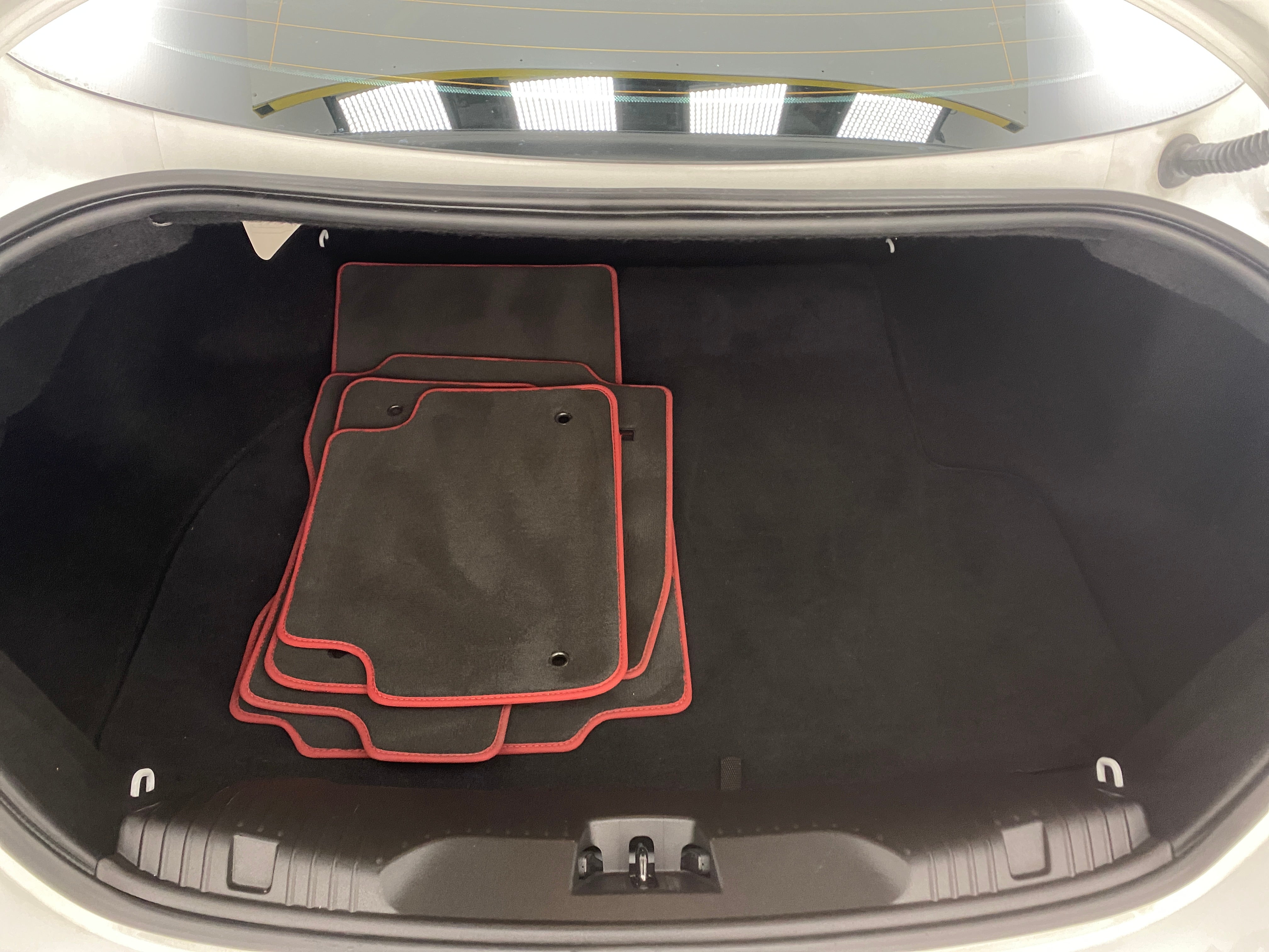 2015 Jaguar XF XFR 6
