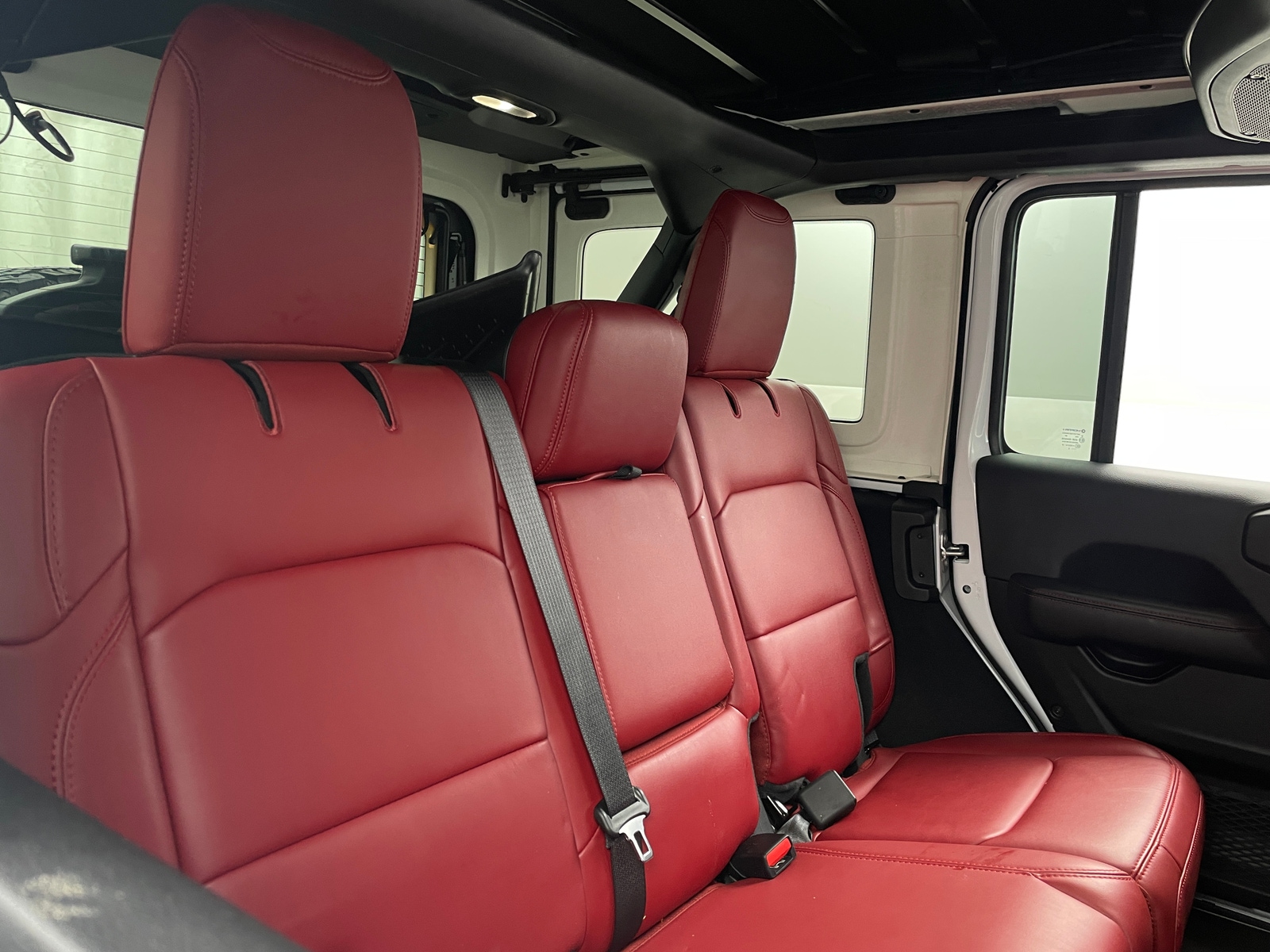 Thumbnail: 2024 Jeep Wrangler - 5