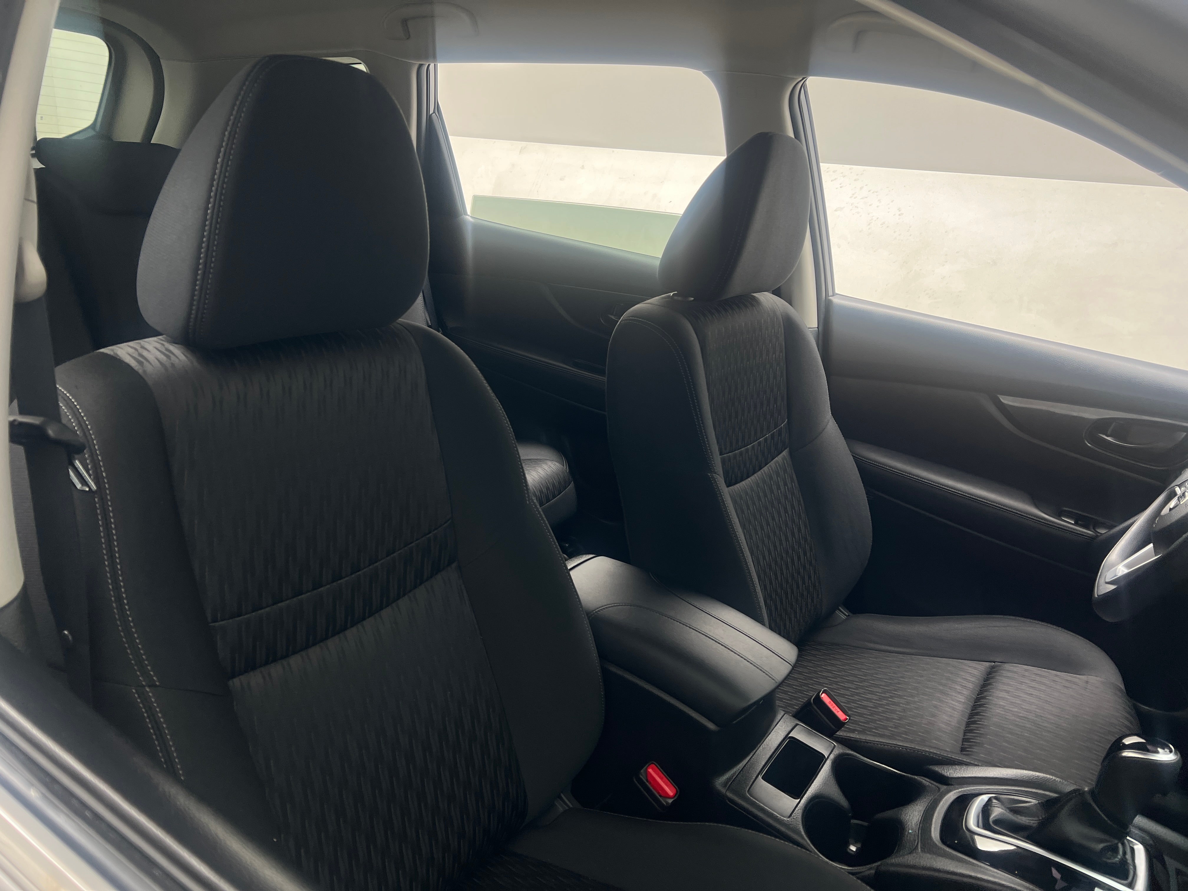 2019 Nissan Rogue S 2