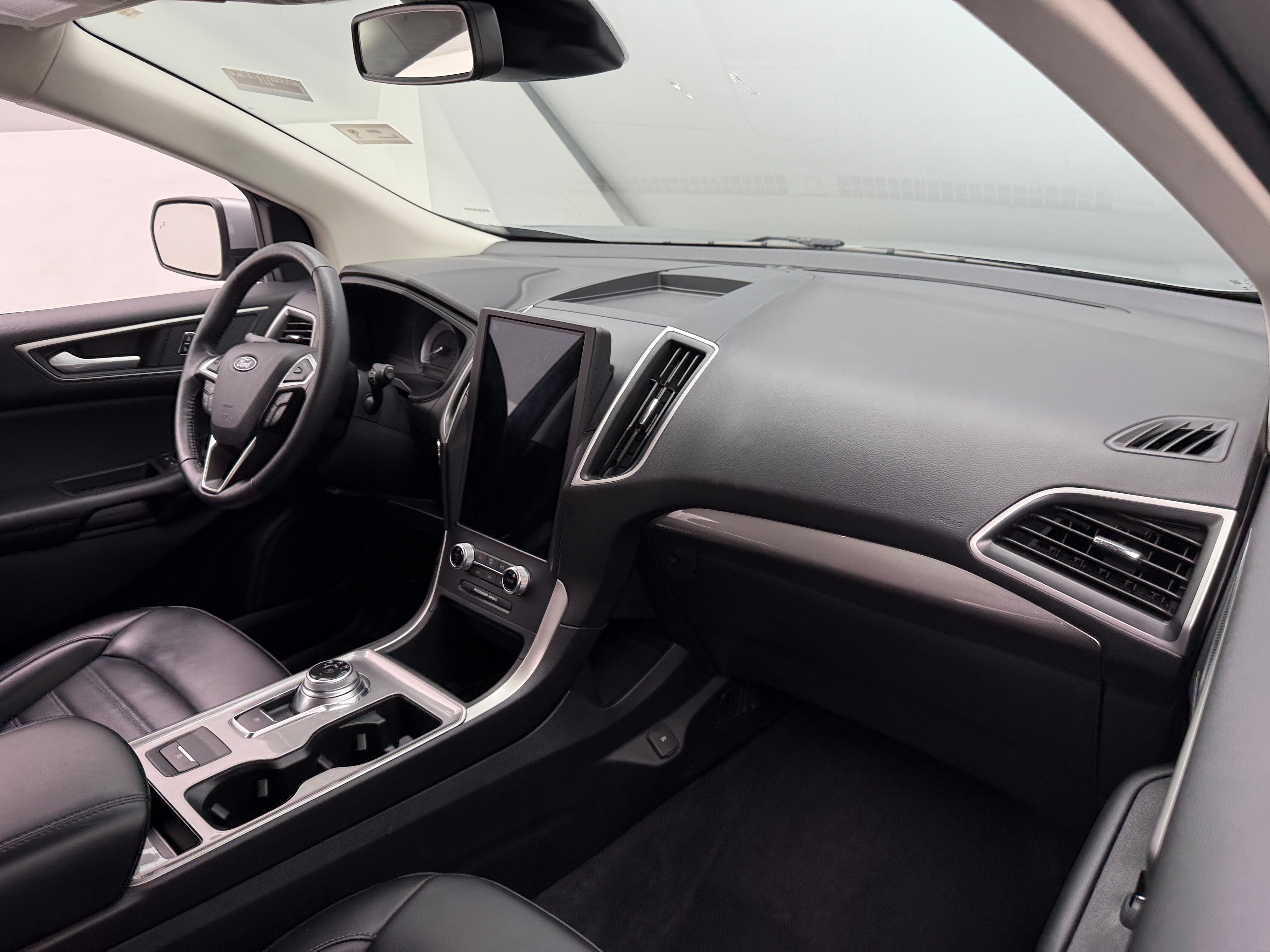 2024 Ford Edge SEL 2