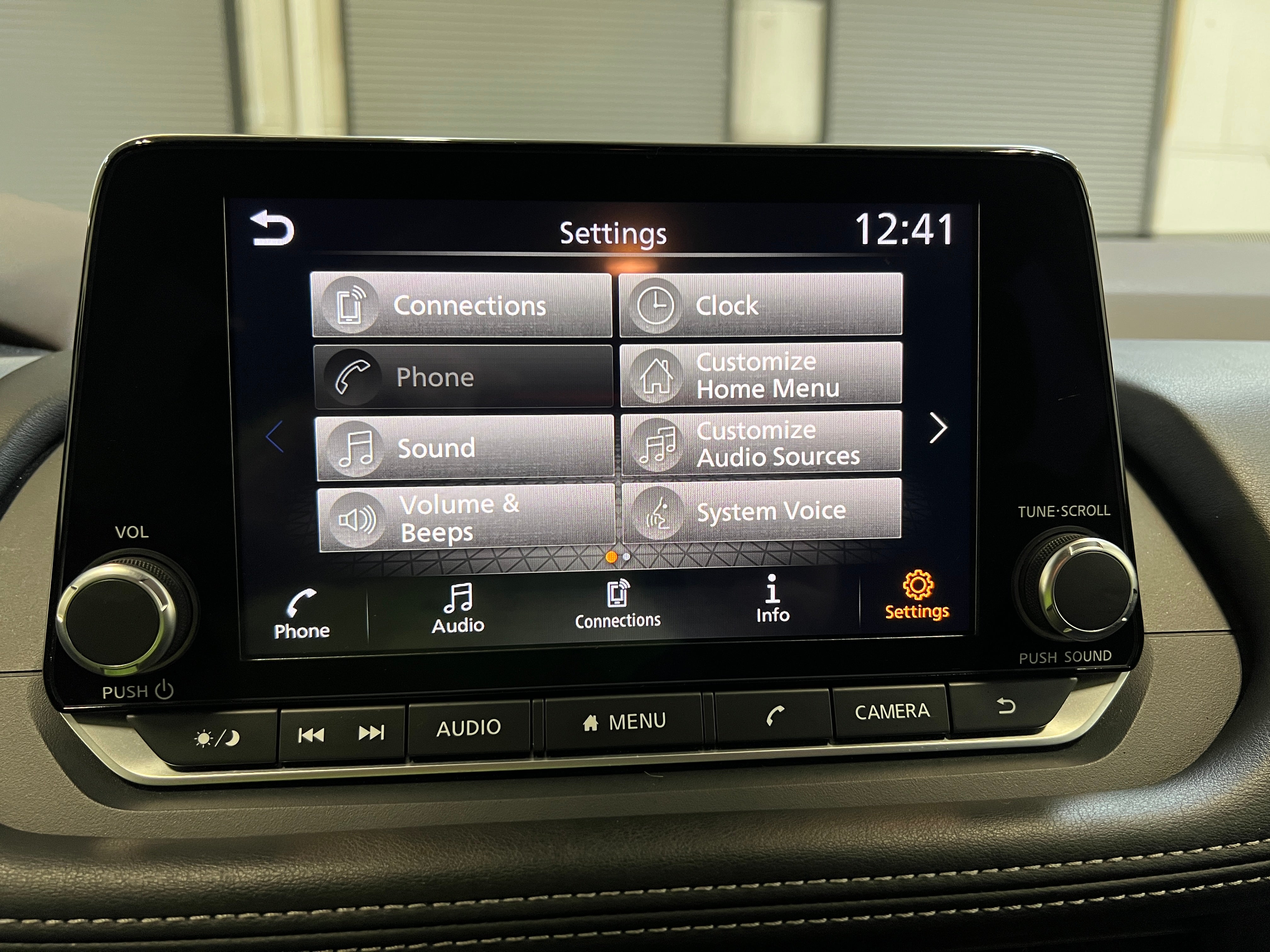 2023 Nissan Rogue S 4