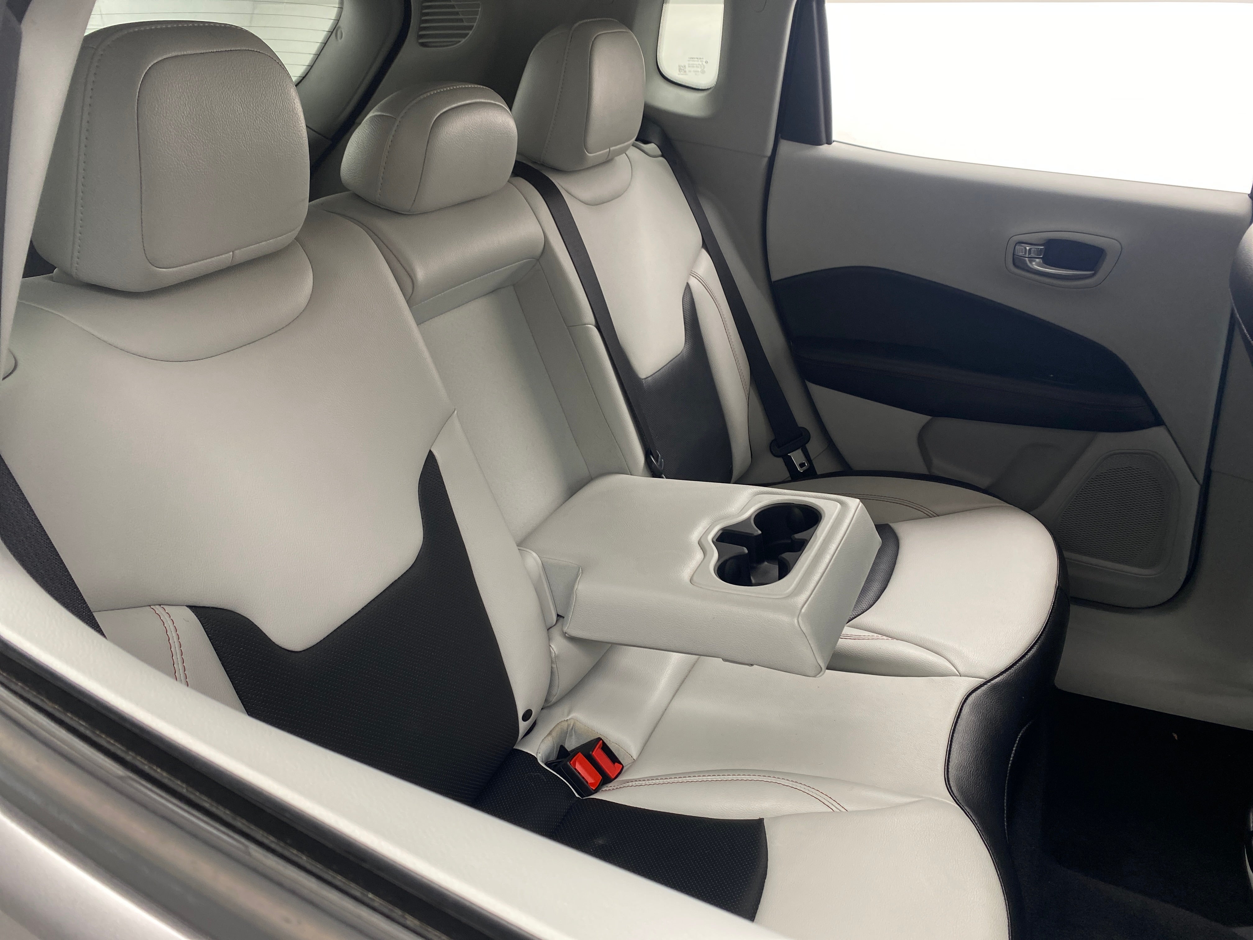 2020 Jeep Compass Limited 5