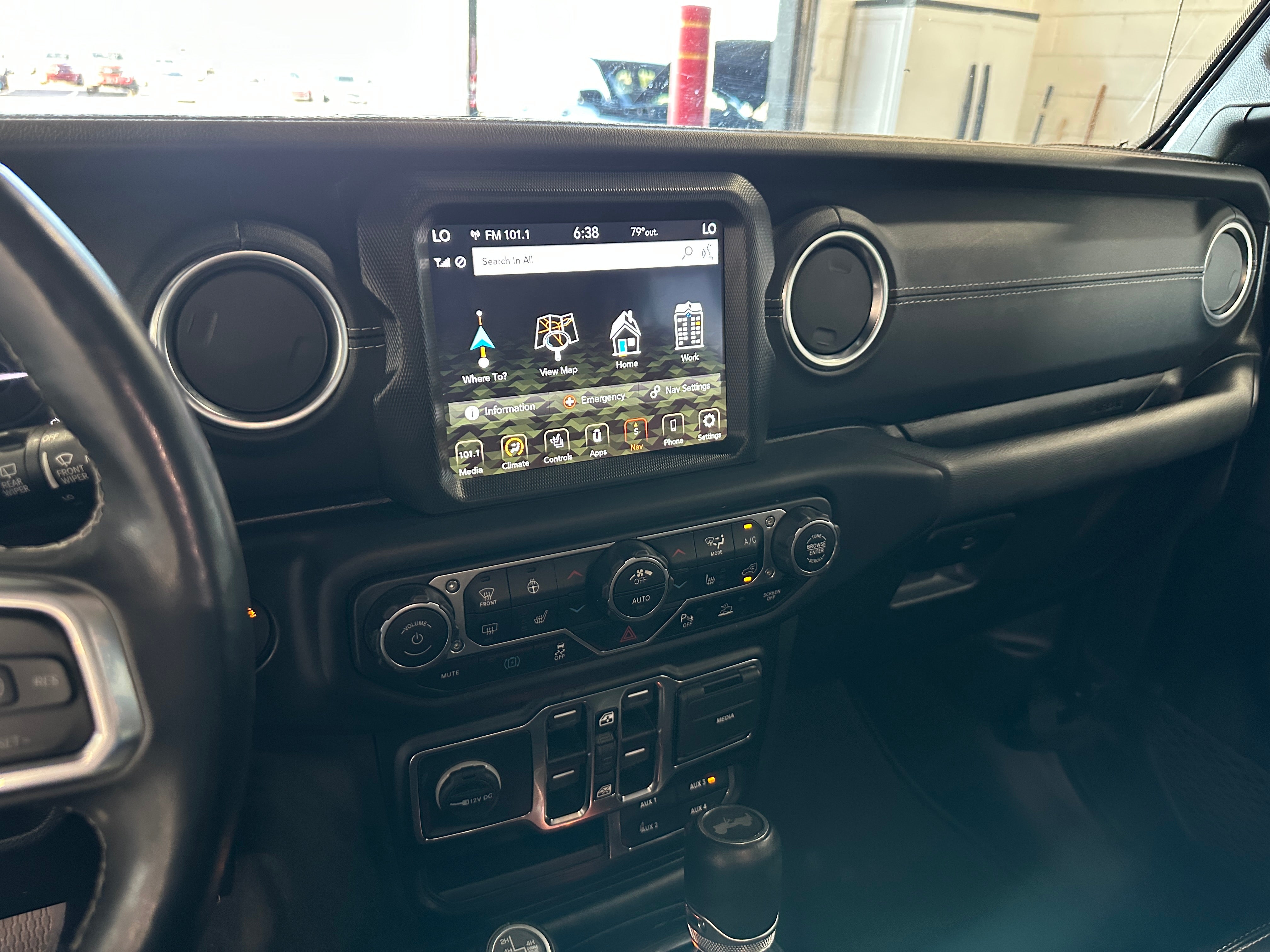 2021 Jeep Wrangler Unlimited Sahara 4xe 3
