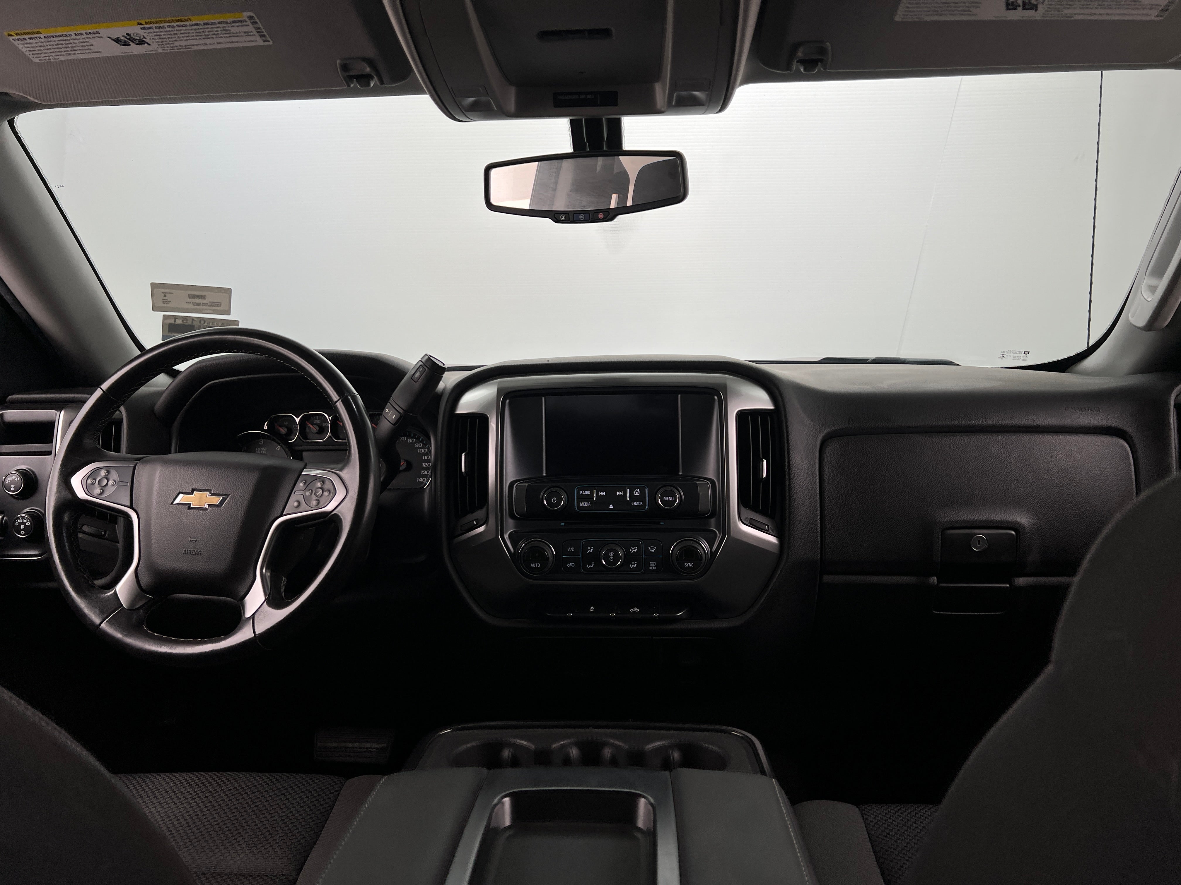 2017 Chevrolet Silverado 1500 LT 3